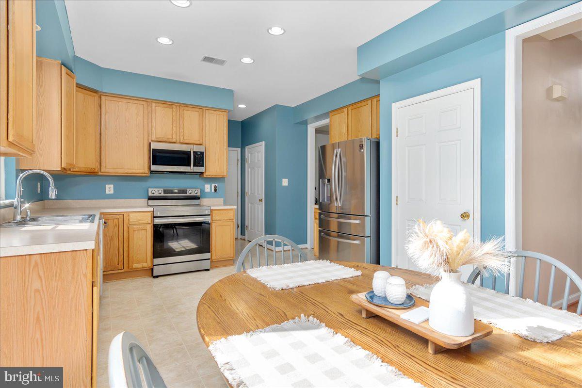 WESTFIELDS - Residential