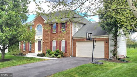 Homes For Sale - 9607 Morning Walk Drive<br/> HAGERSTOWN, MD 21740