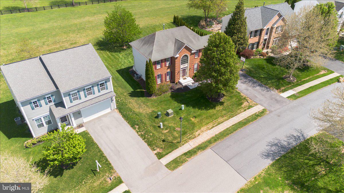 WESTFIELDS - Residential