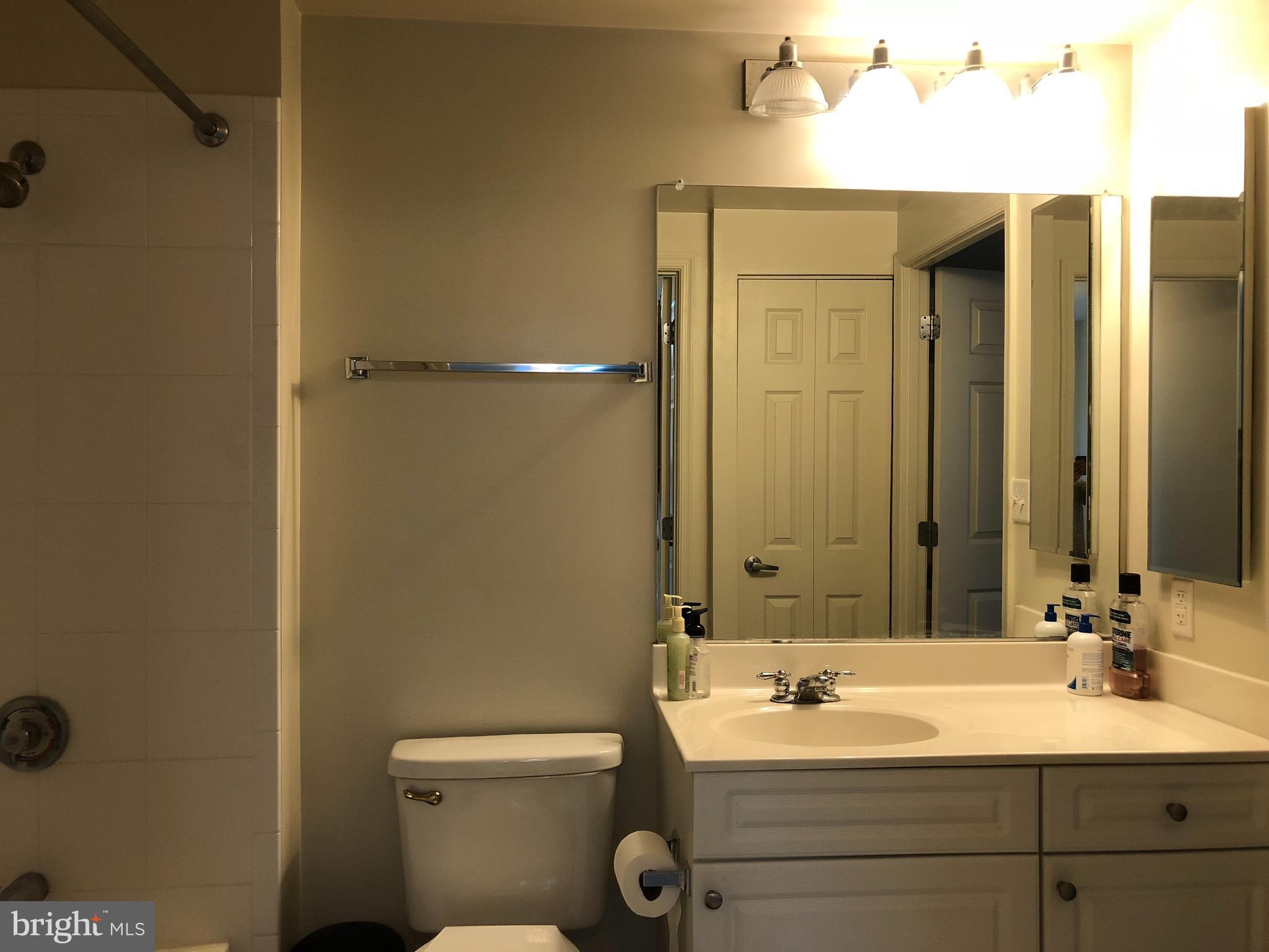 WILTON HOUSE - Residential Lease