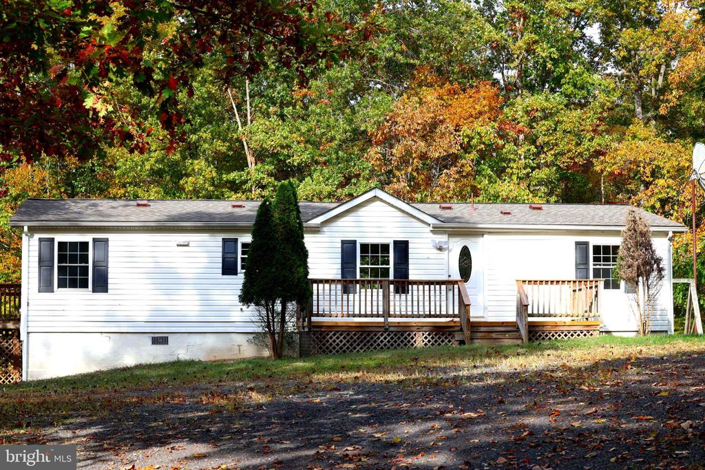 Photo of 21051 Seigen Lane, LIGNUM, VA 22726 (MLS # VACU2011852)