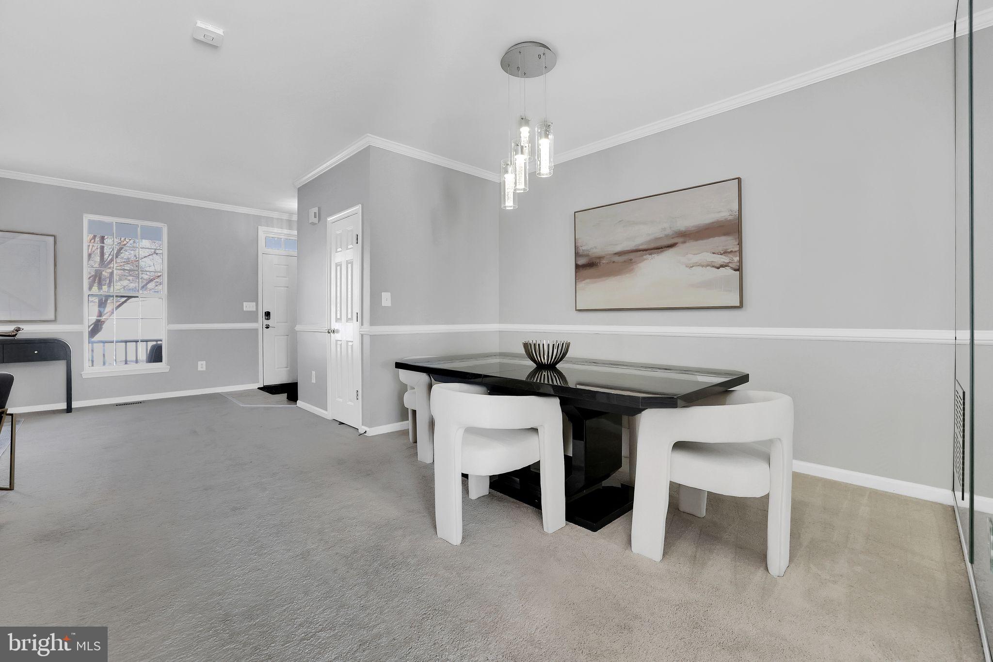 STRATFORD - Residential