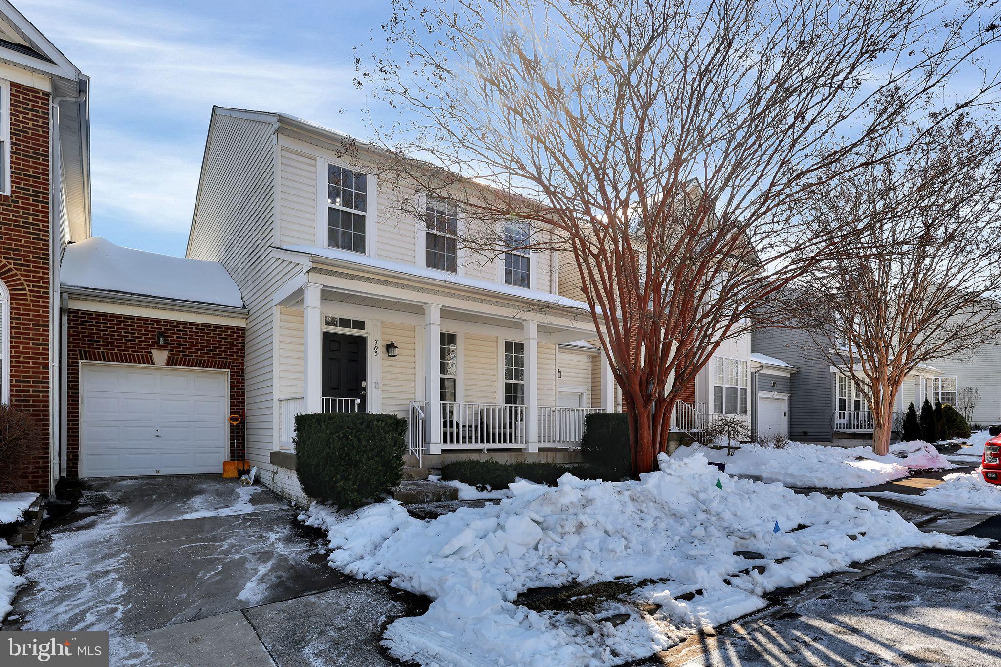 STRATFORD - Residential