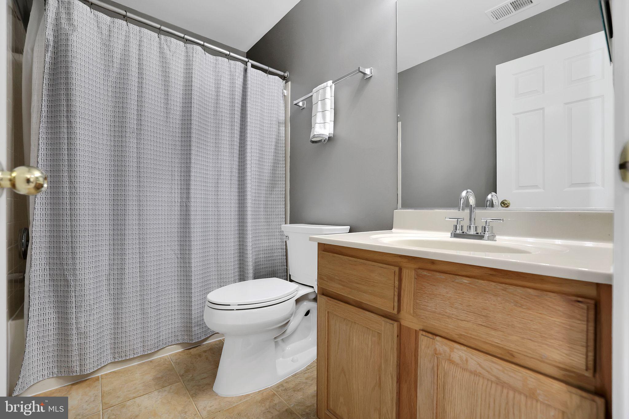 STRATFORD - Residential