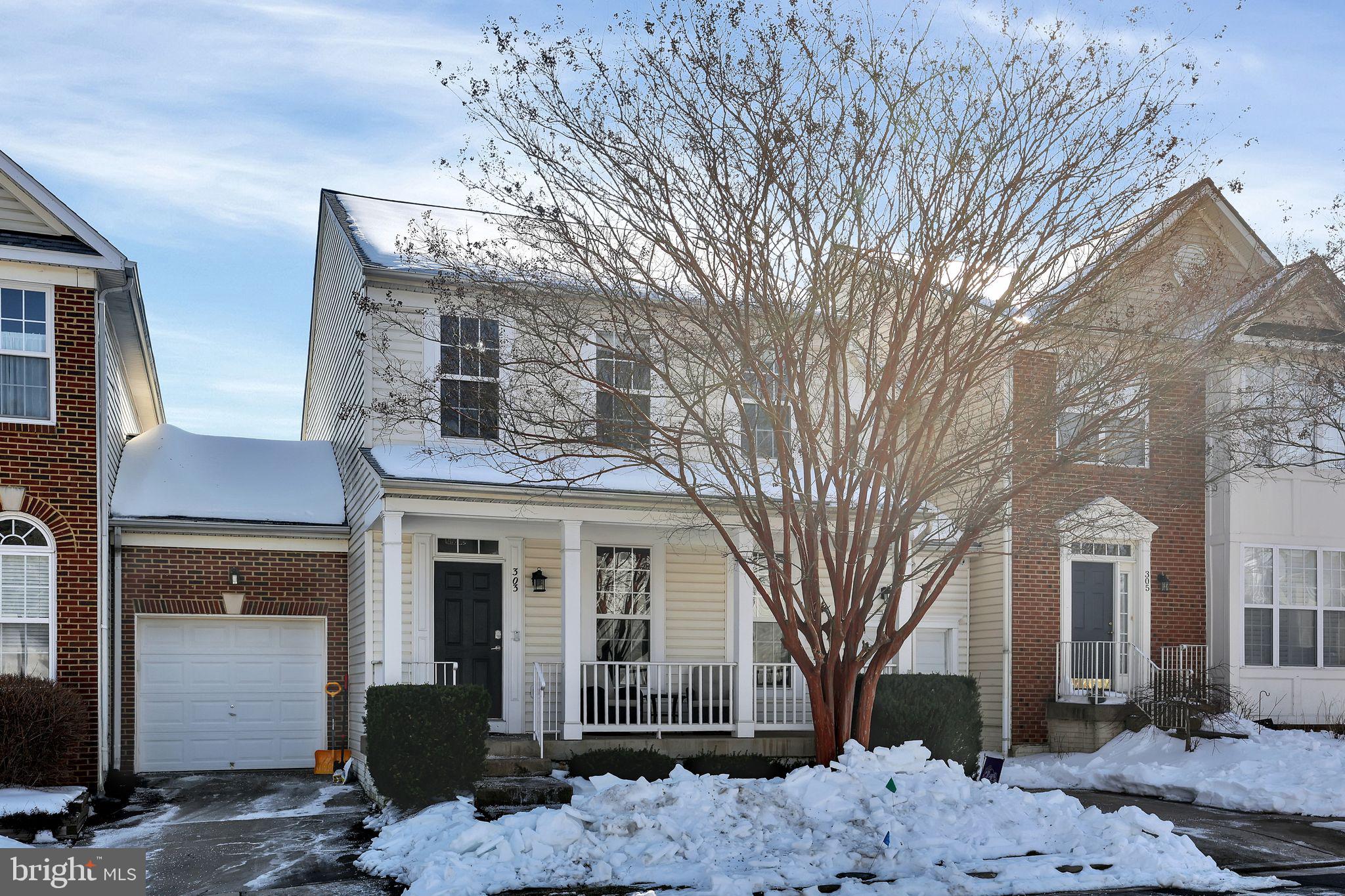 STRATFORD - Residential