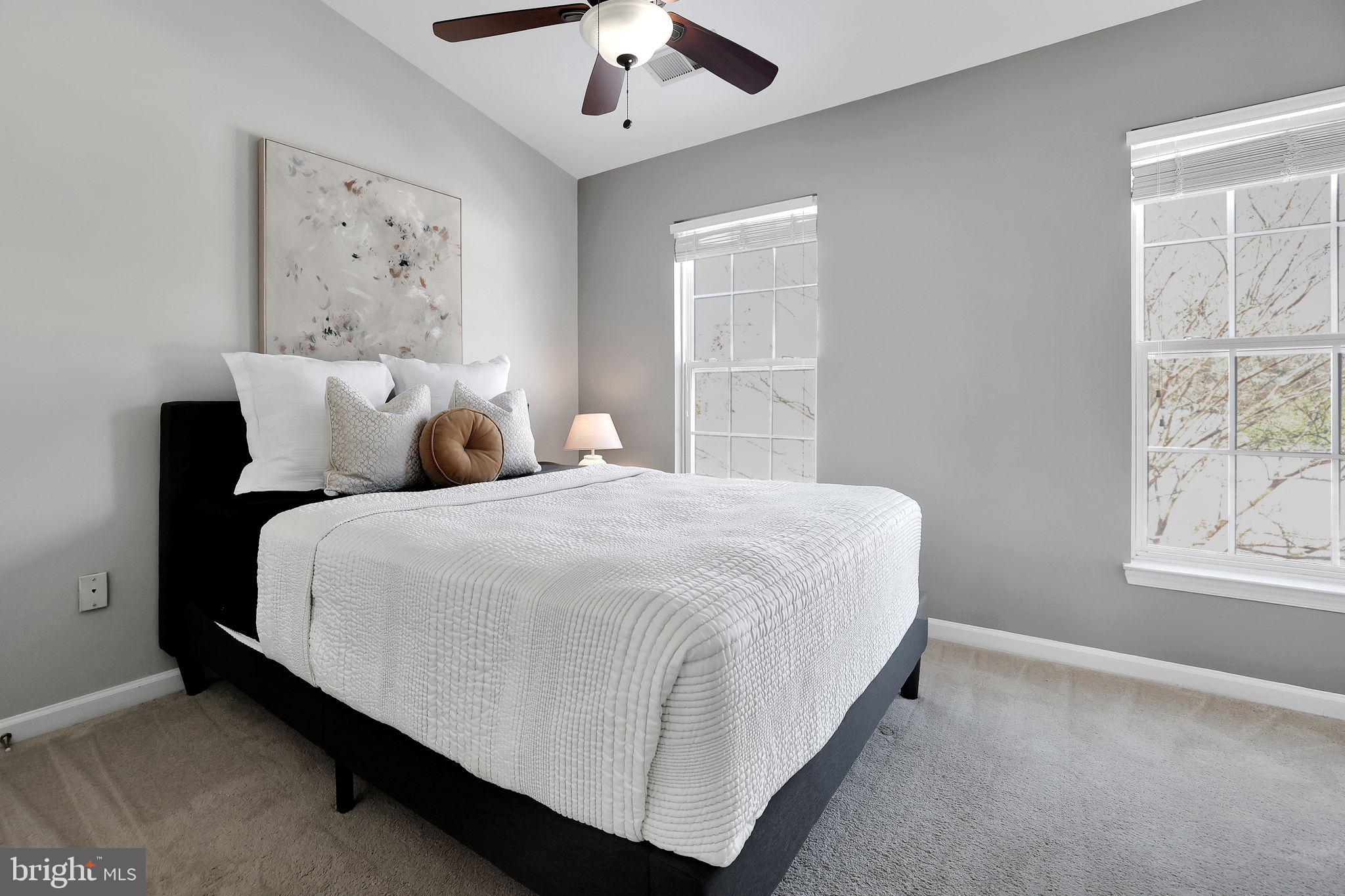 STRATFORD - Residential