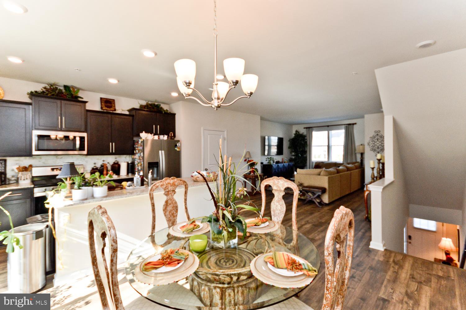 WOODMORE OVERLOOK - Residential