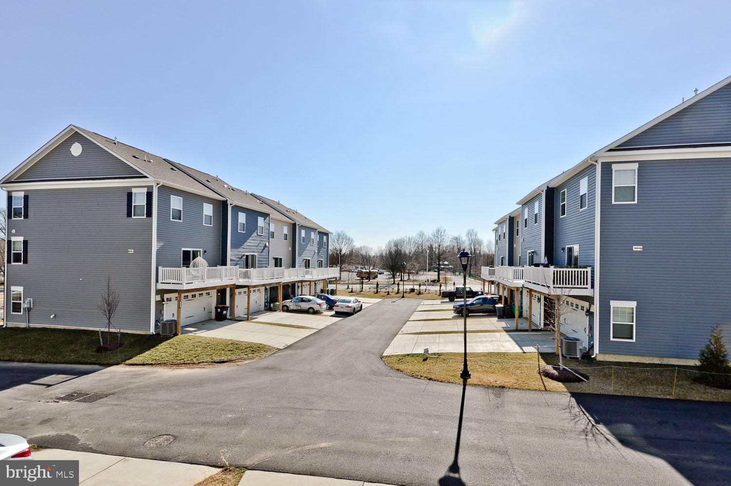 WOODMORE OVERLOOK - Residential