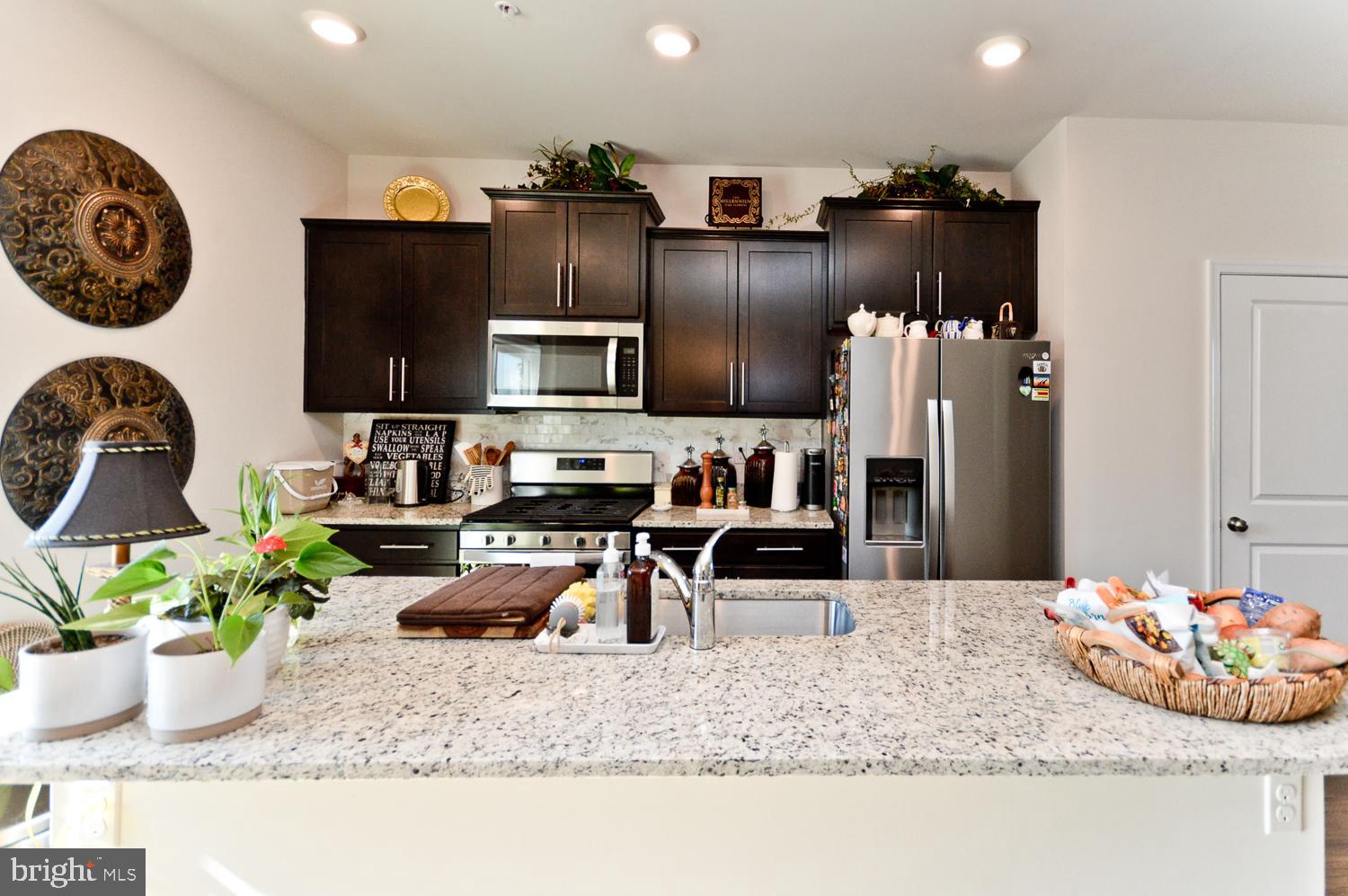 WOODMORE OVERLOOK - Residential