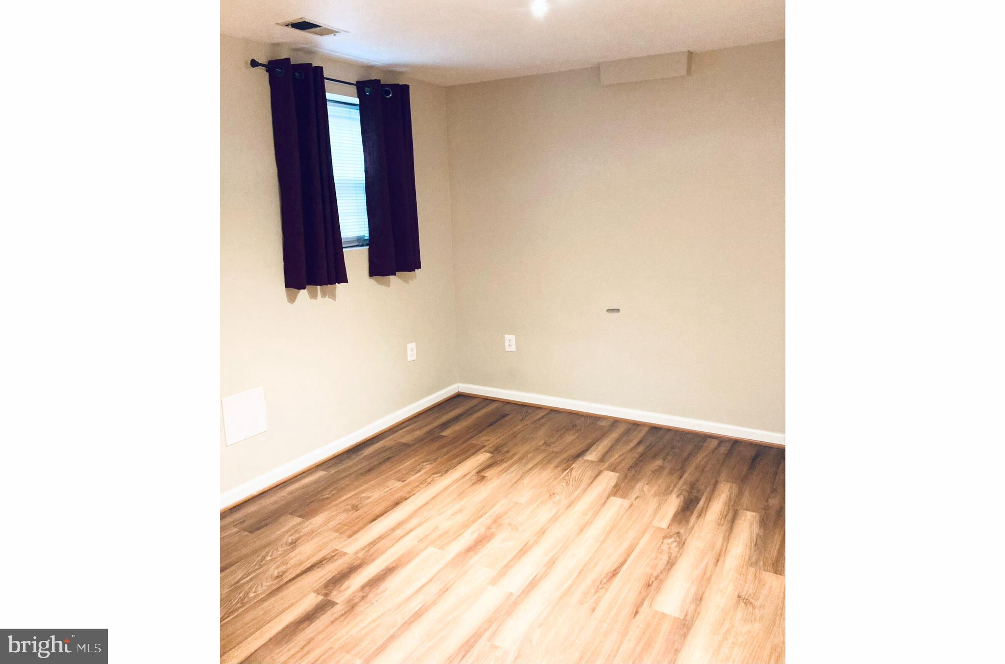 SWAN POINT - Residential