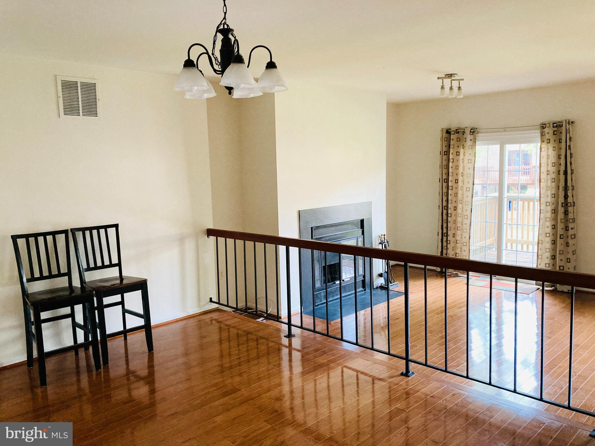 SWAN POINT - Residential