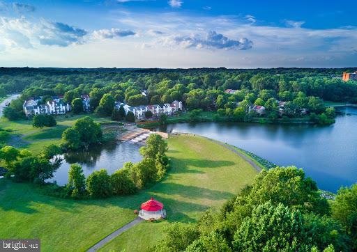 SWAN POINT - Residential