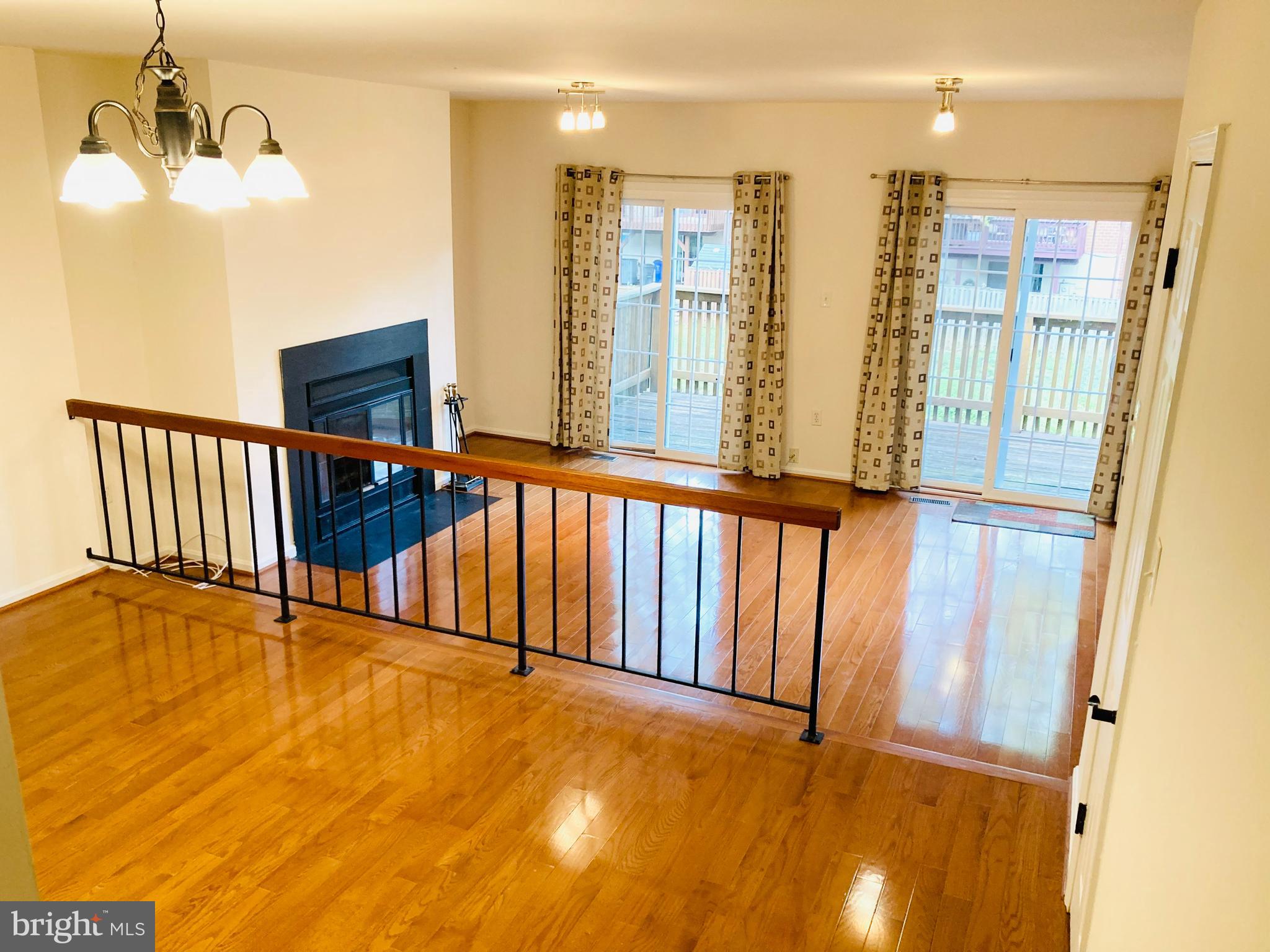 SWAN POINT - Residential