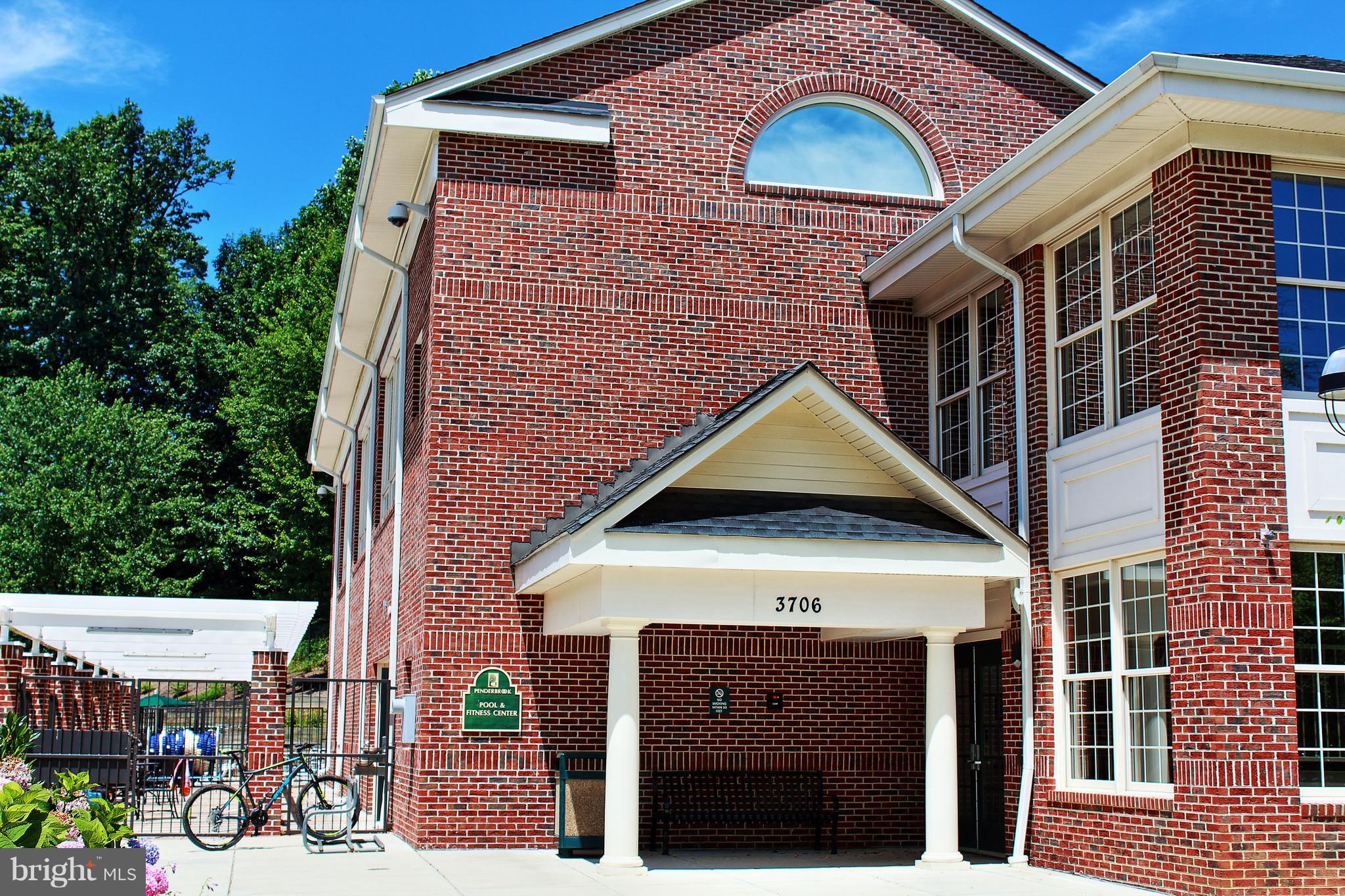 HEIGHTS AT PENDERBROOK - Residential