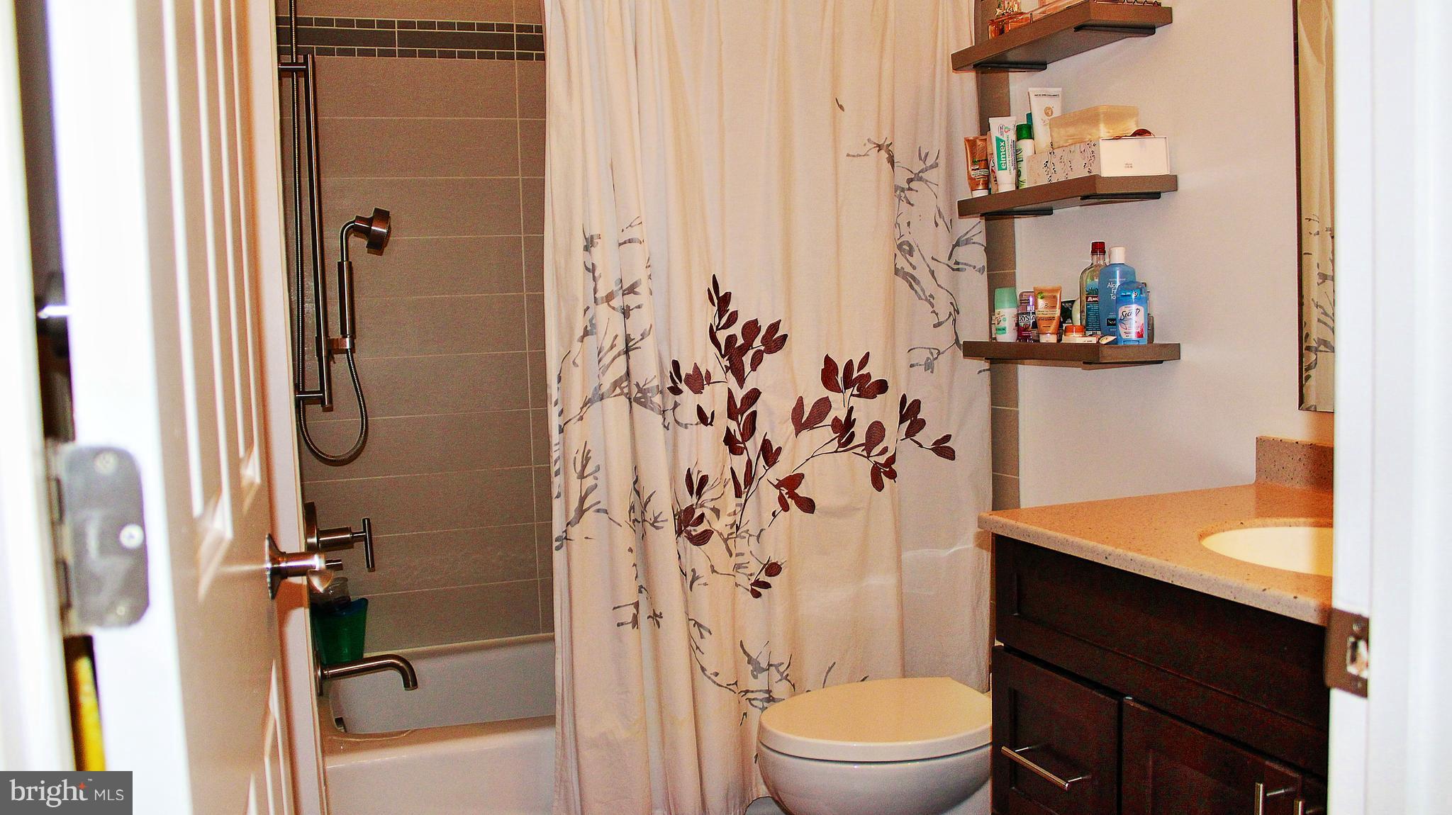 HEIGHTS AT PENDERBROOK - Residential