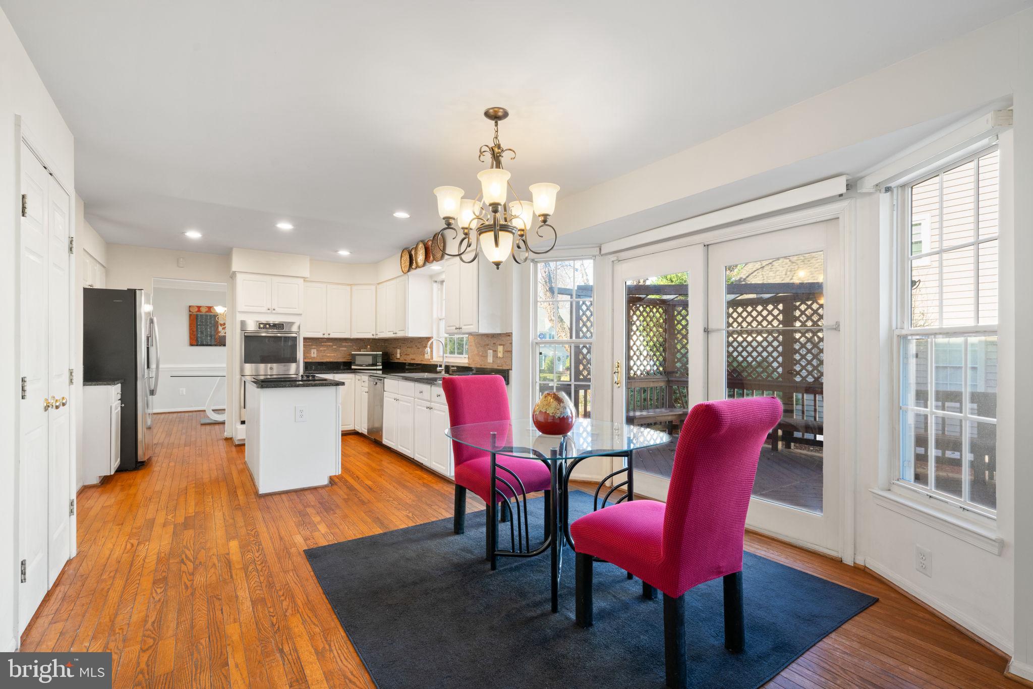 POTOMAC LAKES - Residential