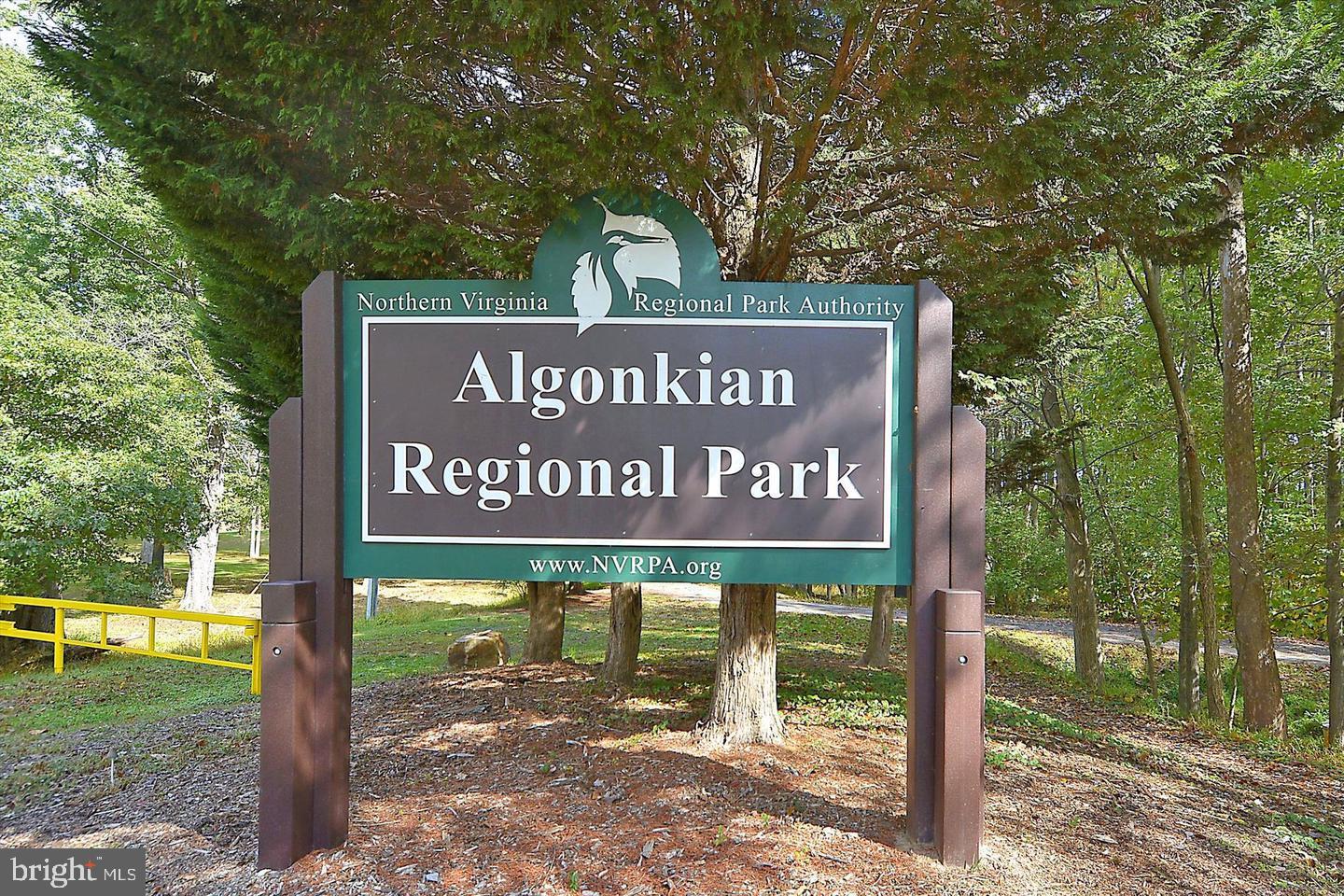 POTOMAC LAKES - Residential