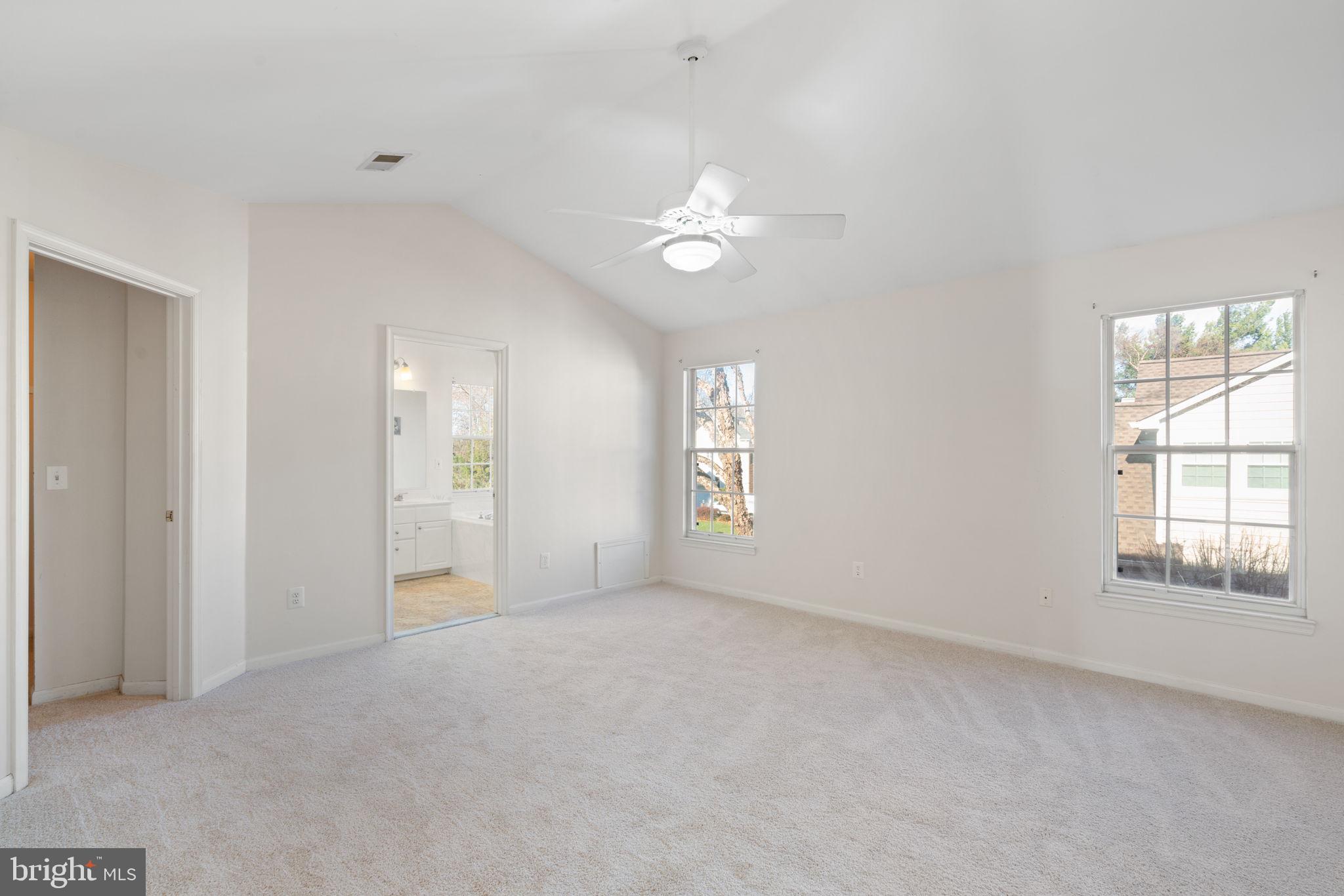 POTOMAC LAKES - Residential