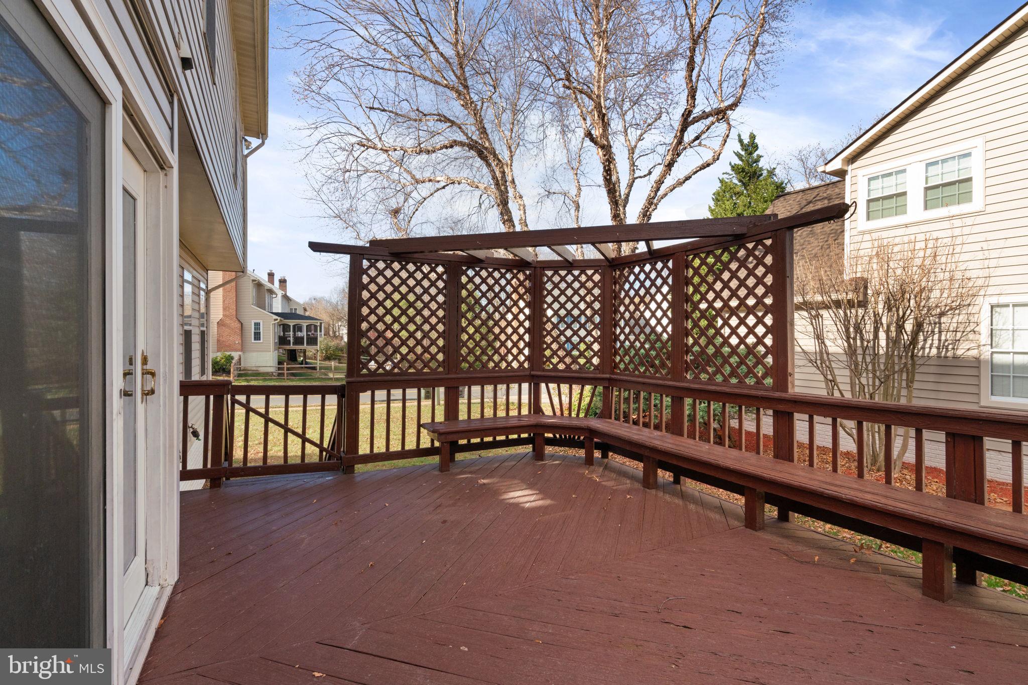 POTOMAC LAKES - Residential