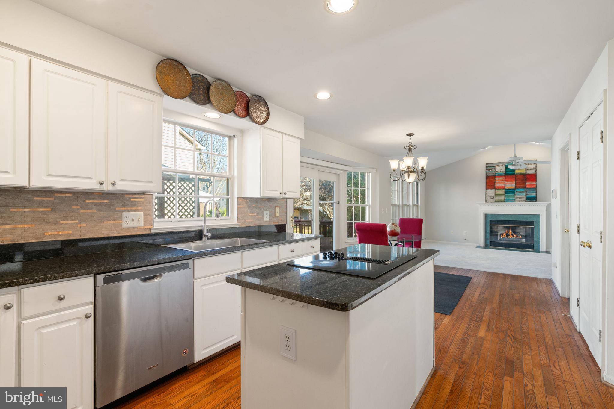 POTOMAC LAKES - Residential