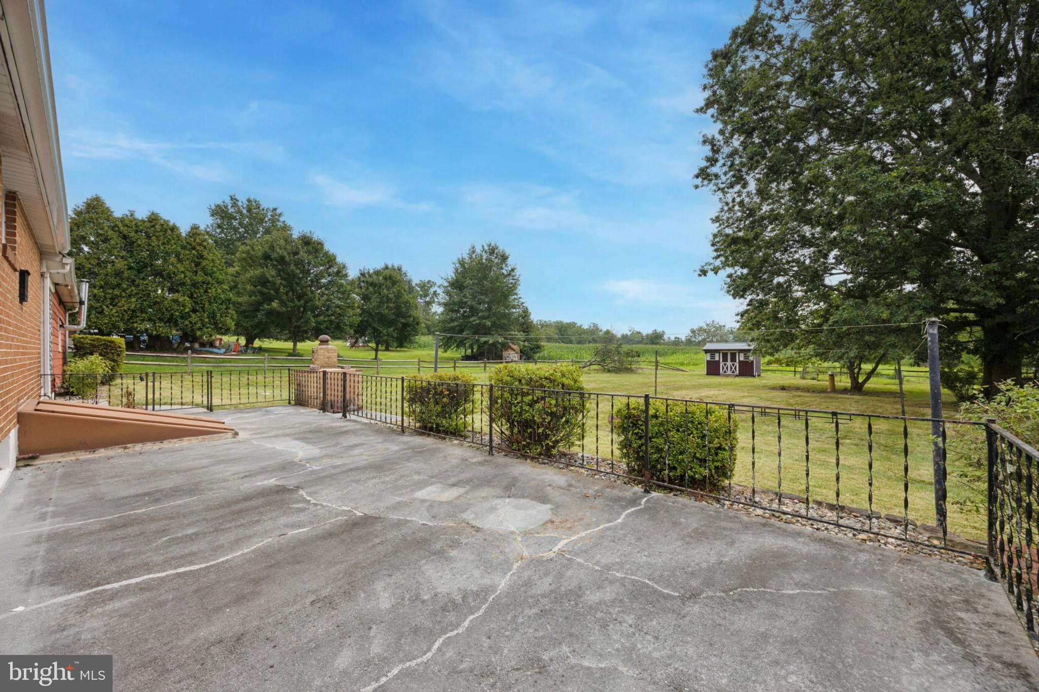 2518 RHOADS