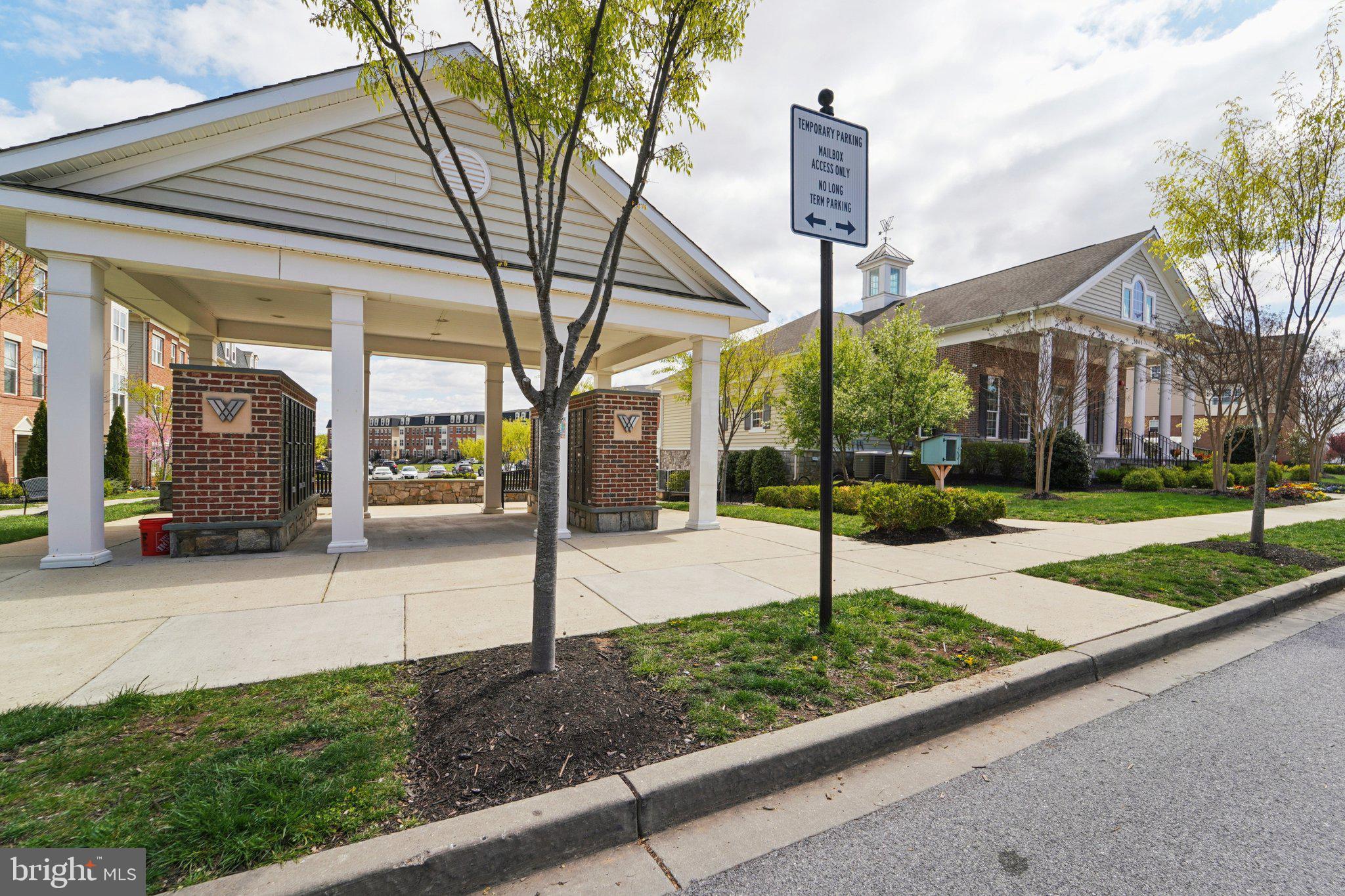 WESTVIEW SOUTH - Residential Lease