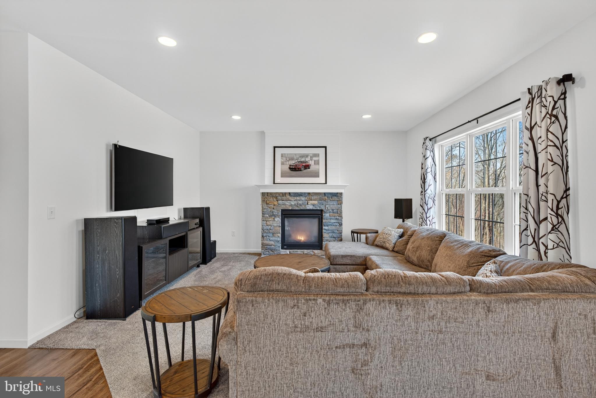 ROCKVILLE ESTATES - Residential