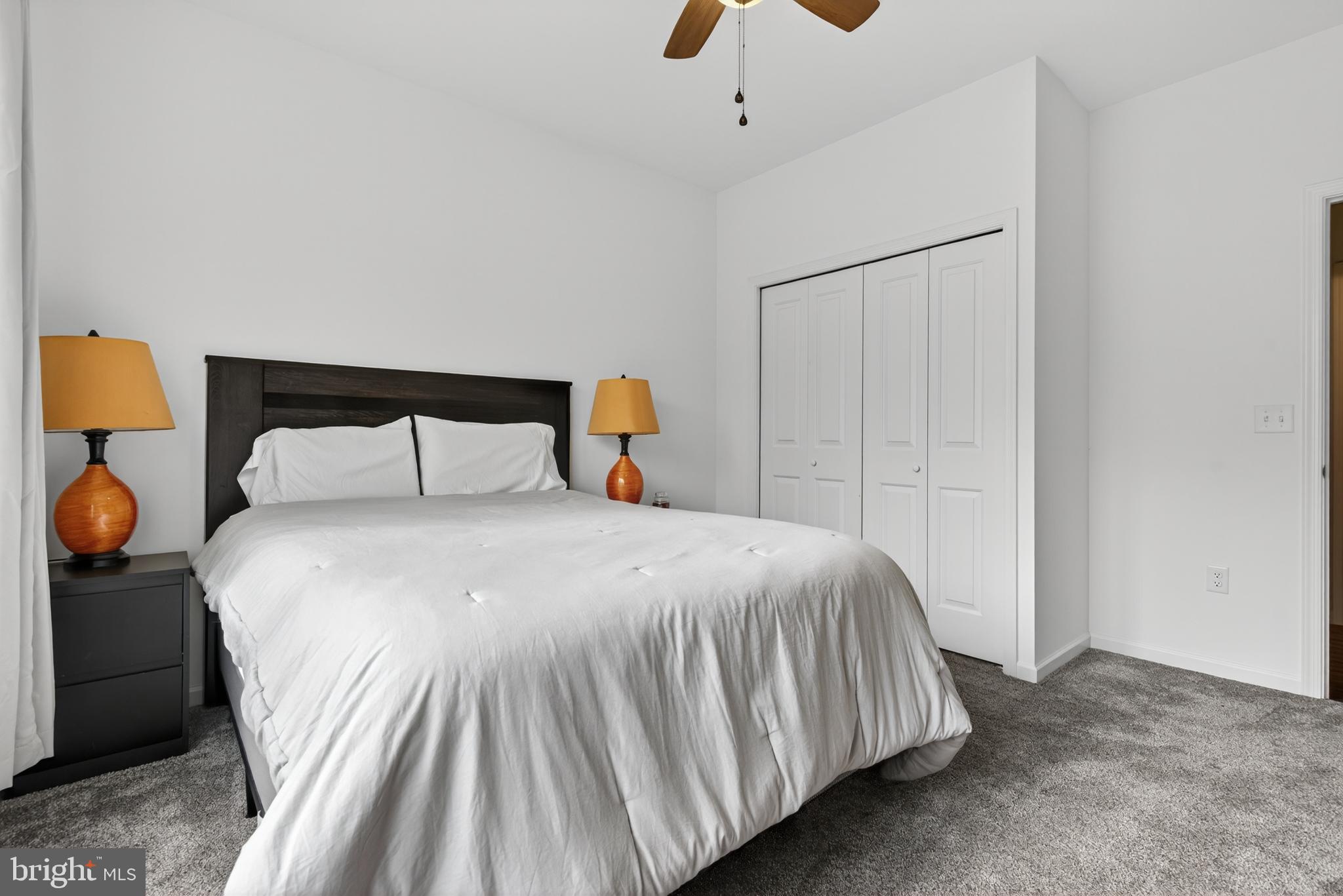 ROCKVILLE ESTATES - Residential