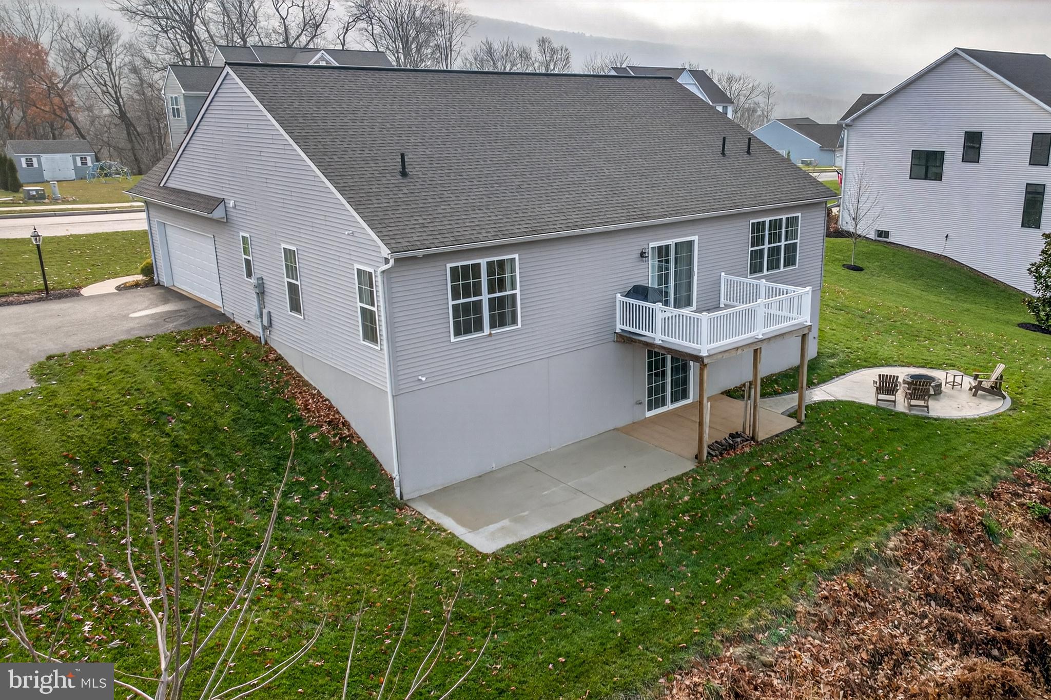 ROCKVILLE ESTATES - Residential