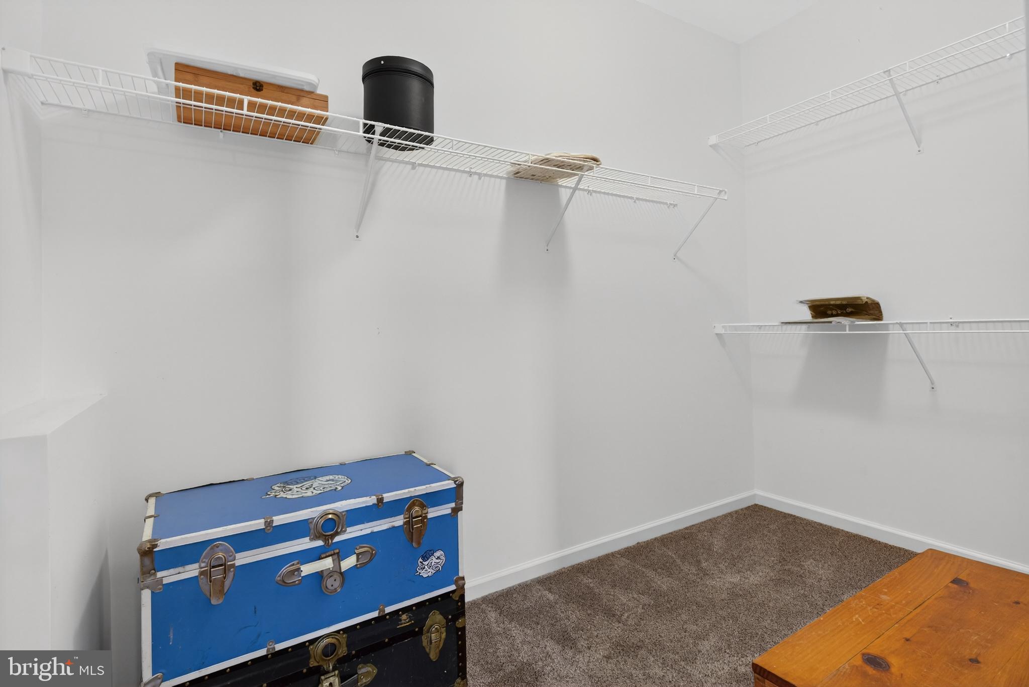 ROCKVILLE ESTATES - Residential