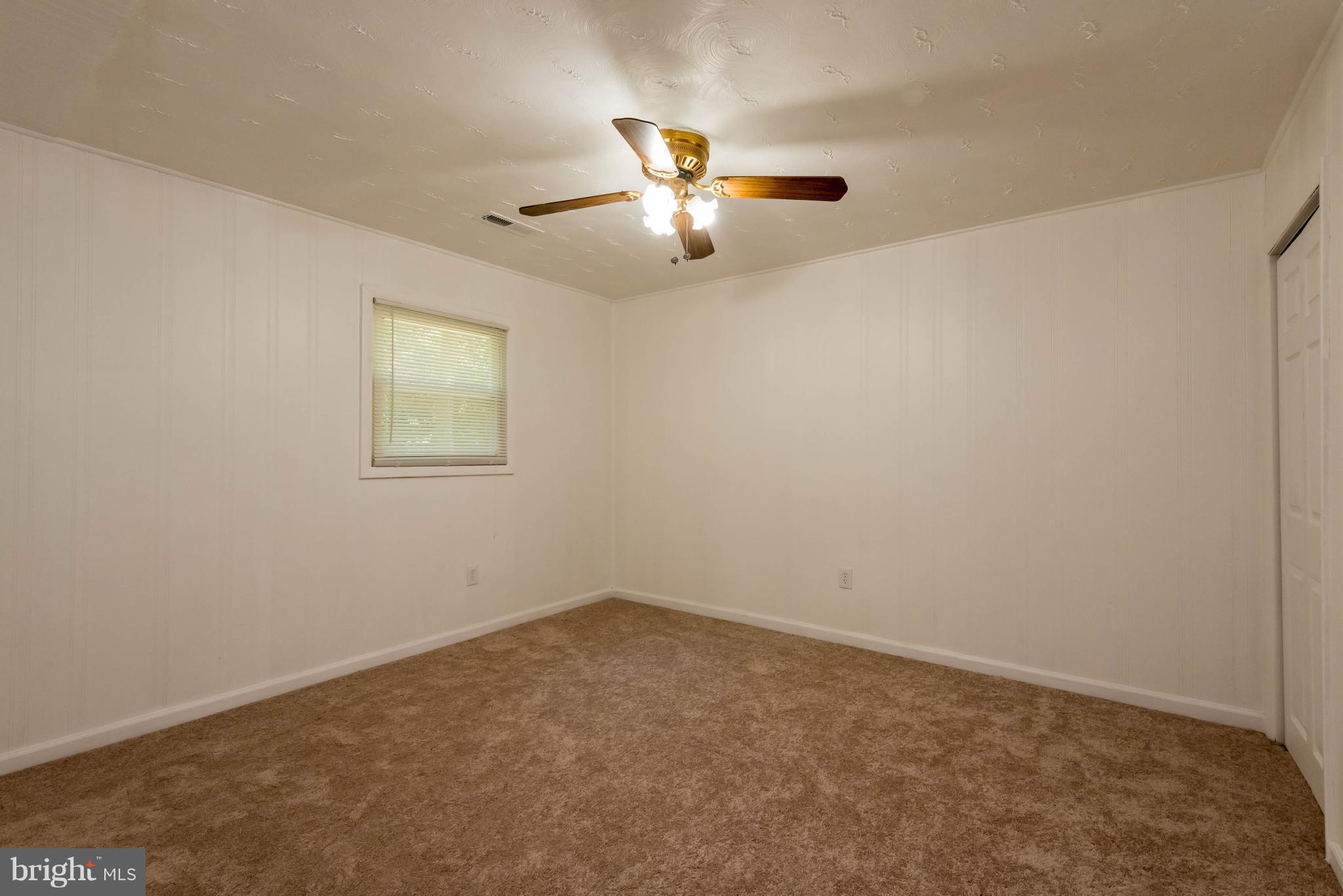 SUNRISE BEACH - Residential