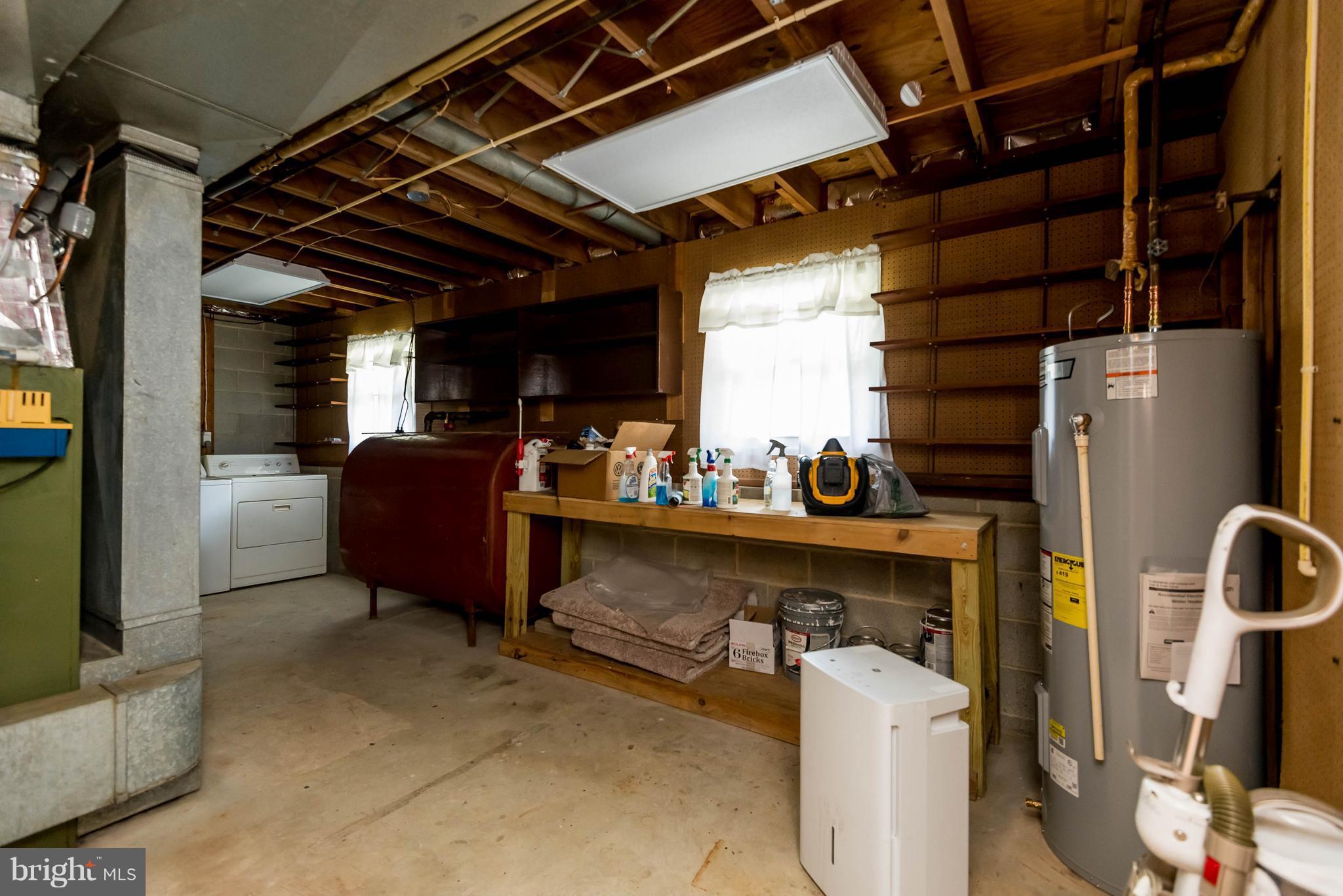 SUNRISE BEACH - Residential