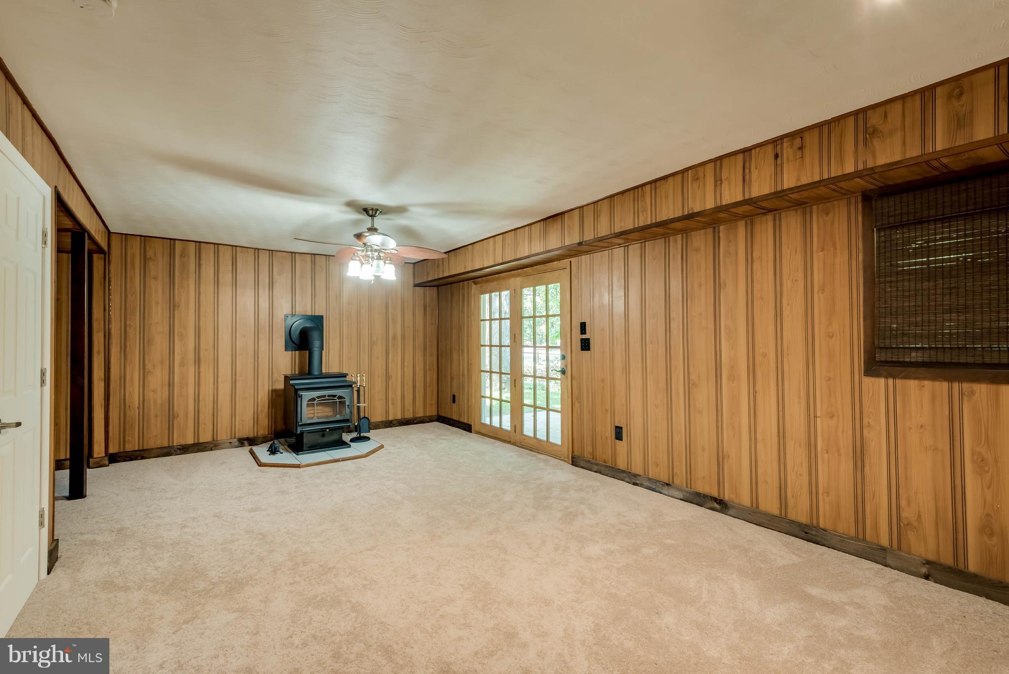 SUNRISE BEACH - Residential