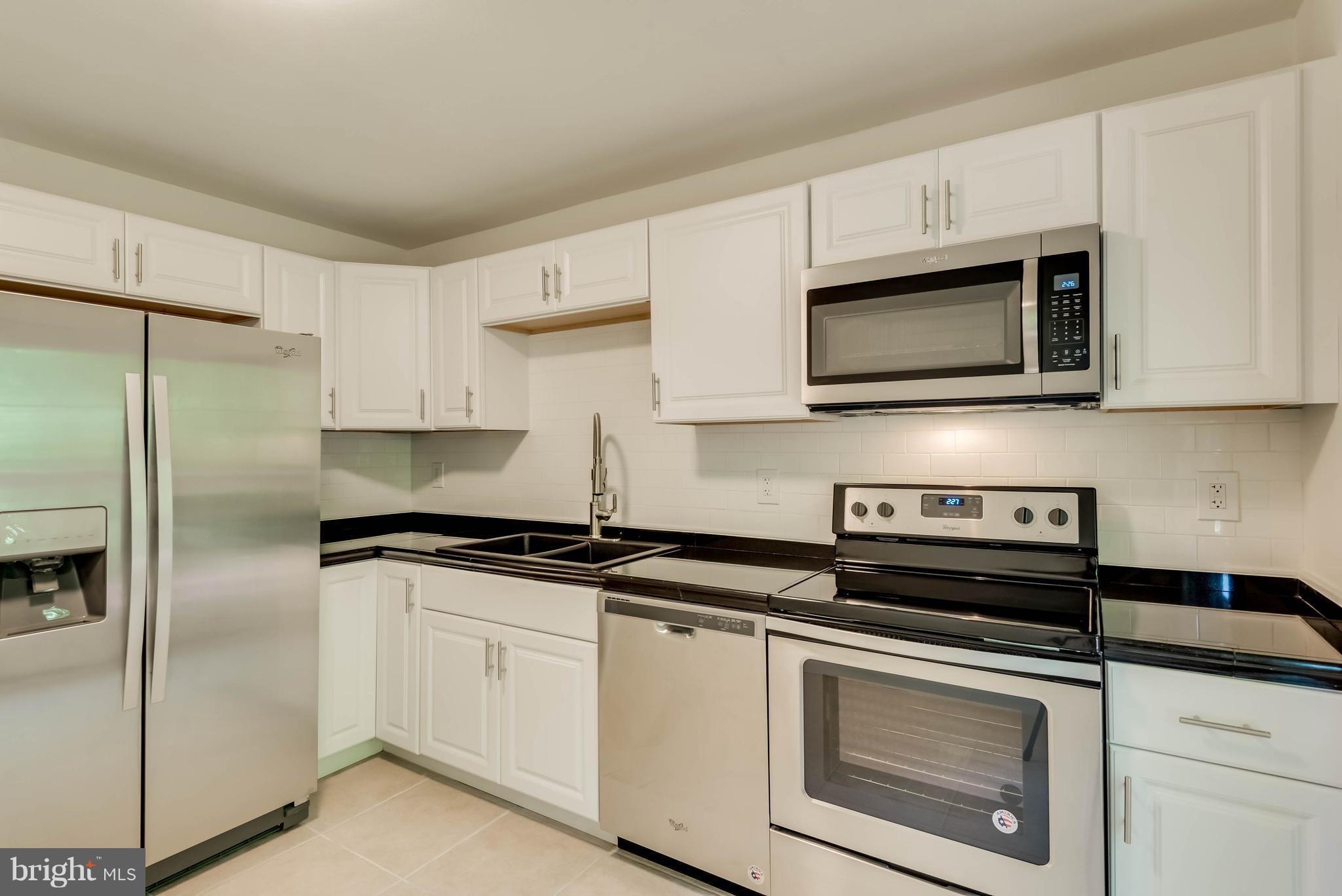 SUNRISE BEACH - Residential