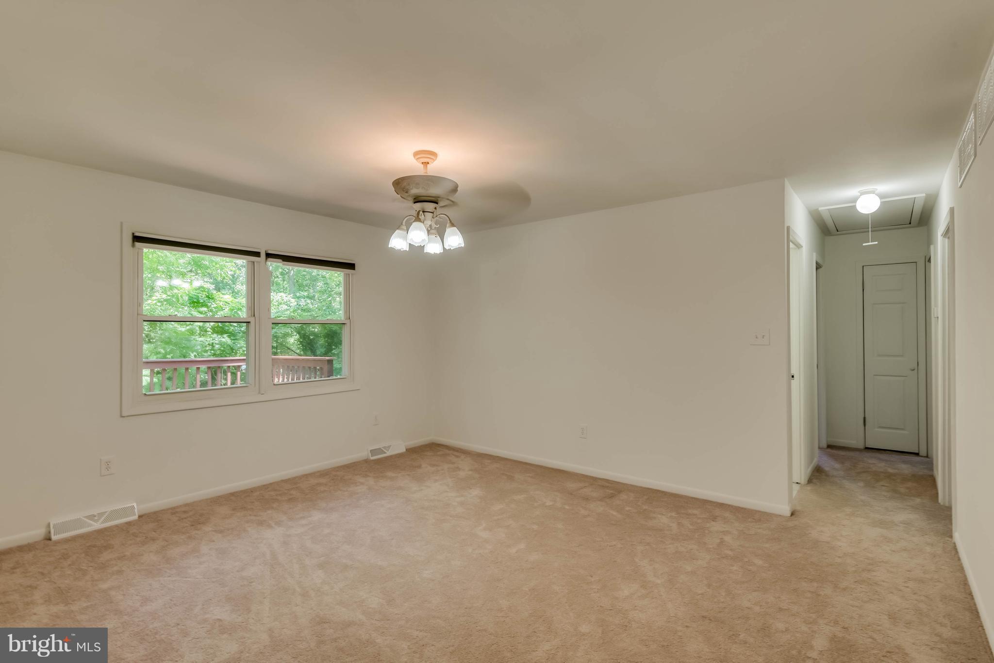 SUNRISE BEACH - Residential