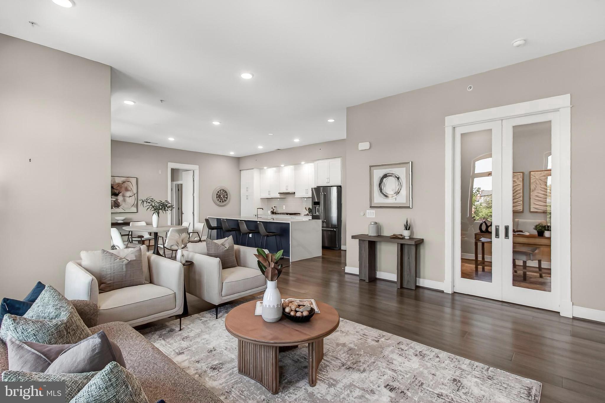 KING STREET STATION CONDO - Residential
