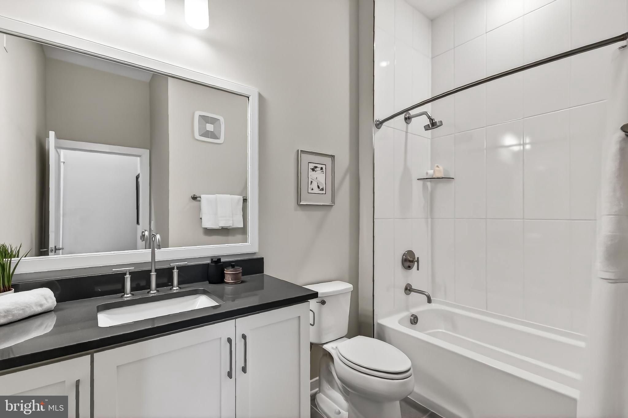 KING STREET STATION CONDO - Residential