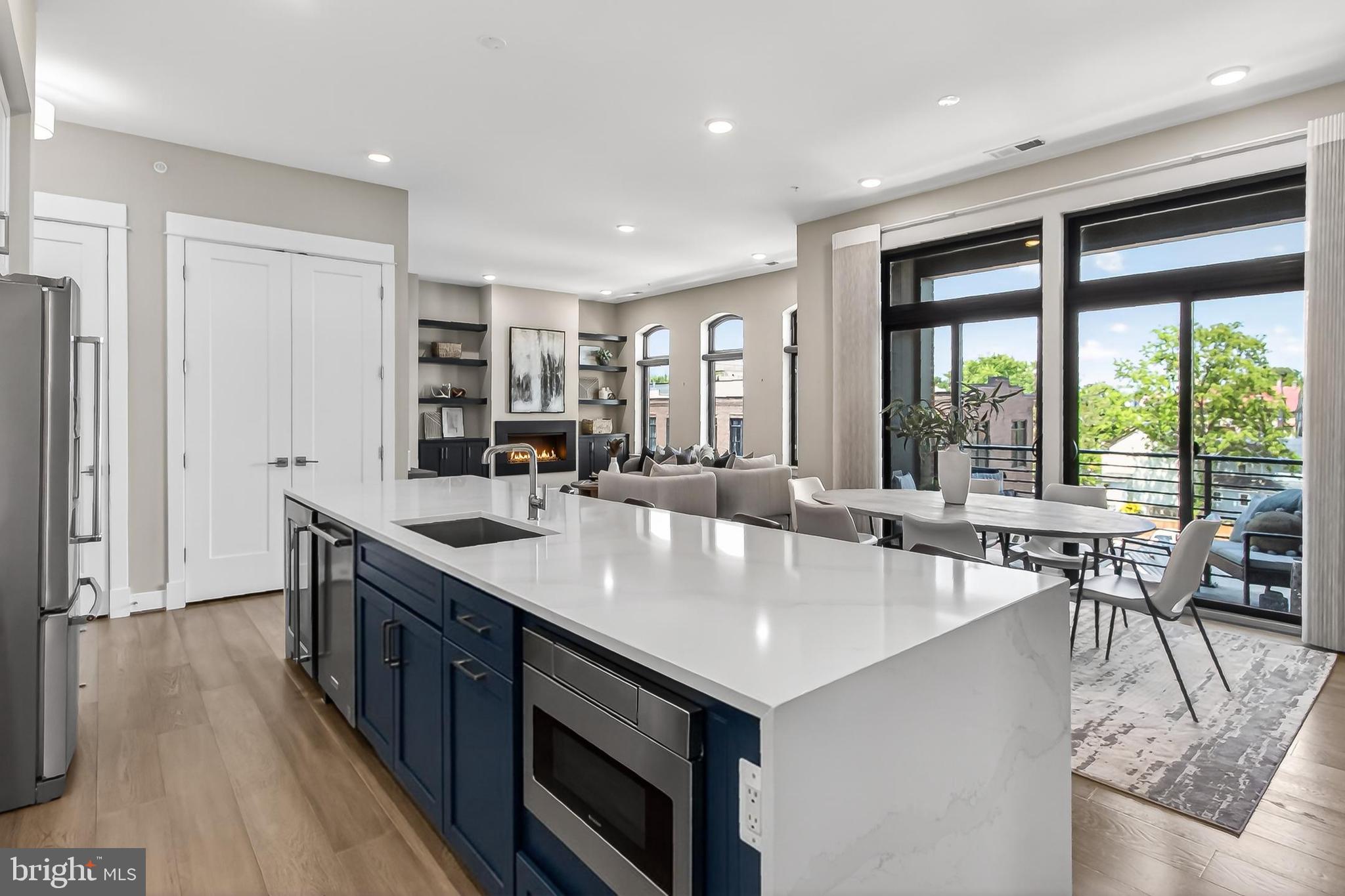 KING STREET STATION CONDO - Residential