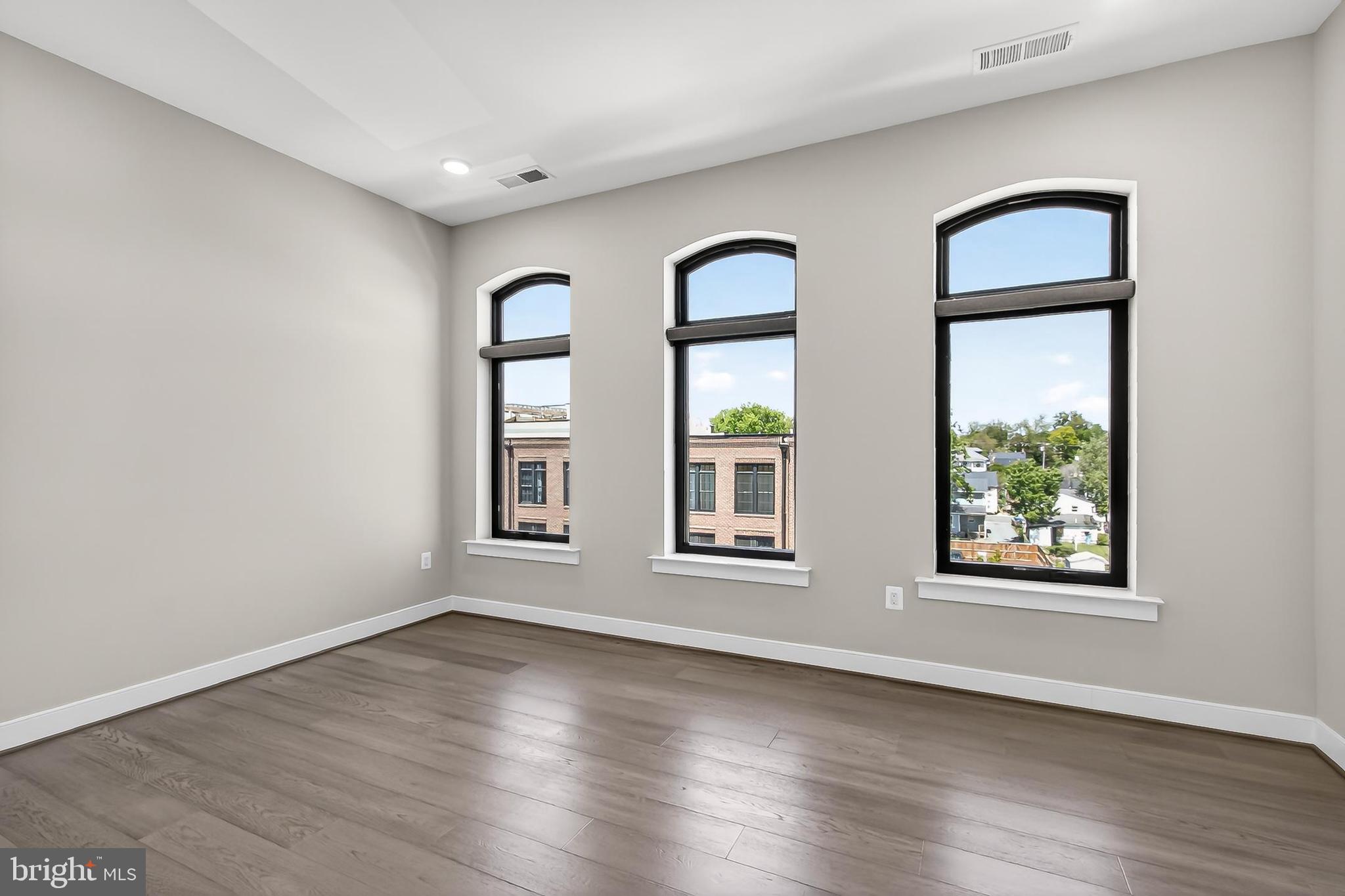 KING STREET STATION CONDO - Residential