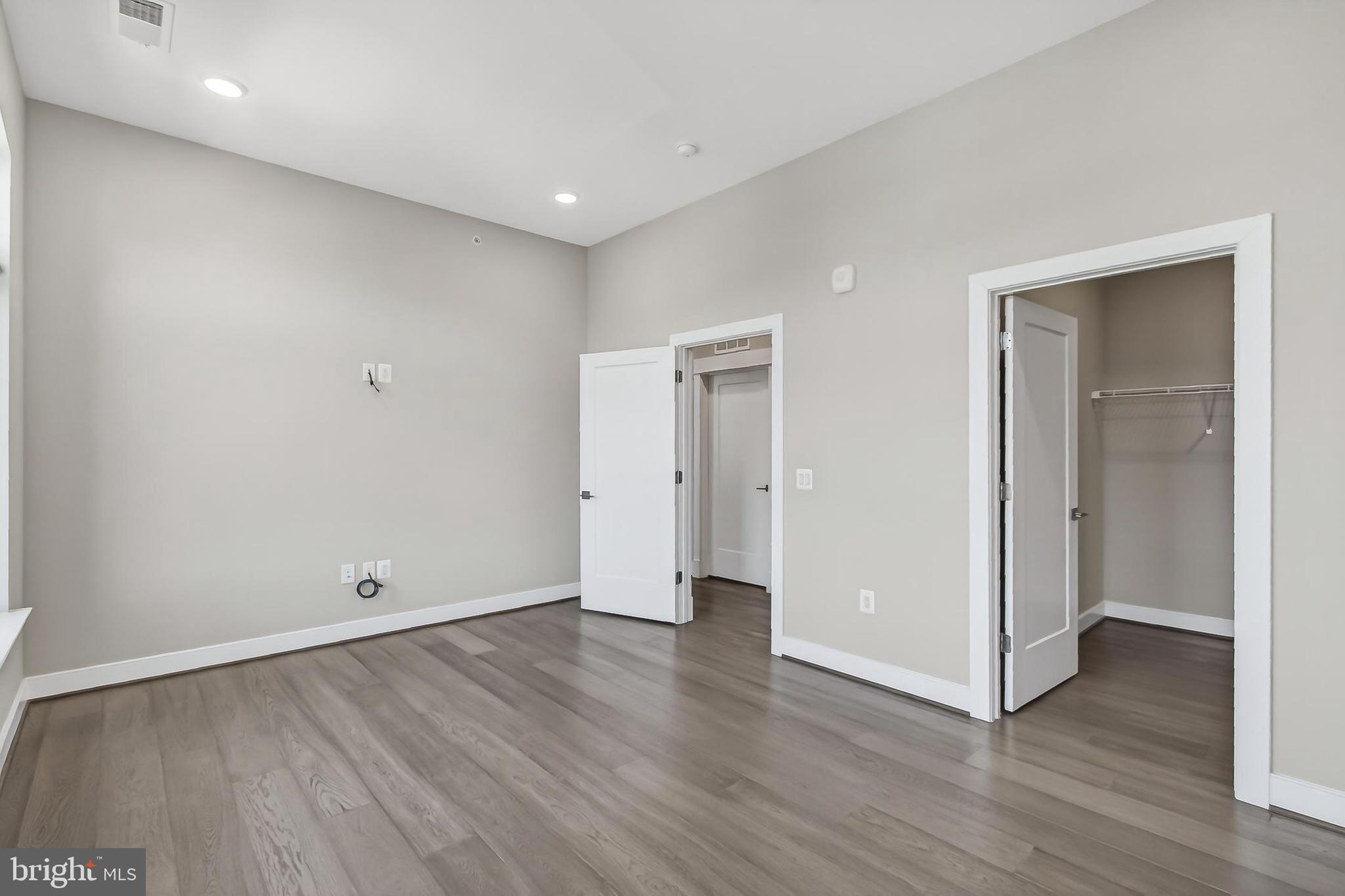 KING STREET STATION CONDO - Residential