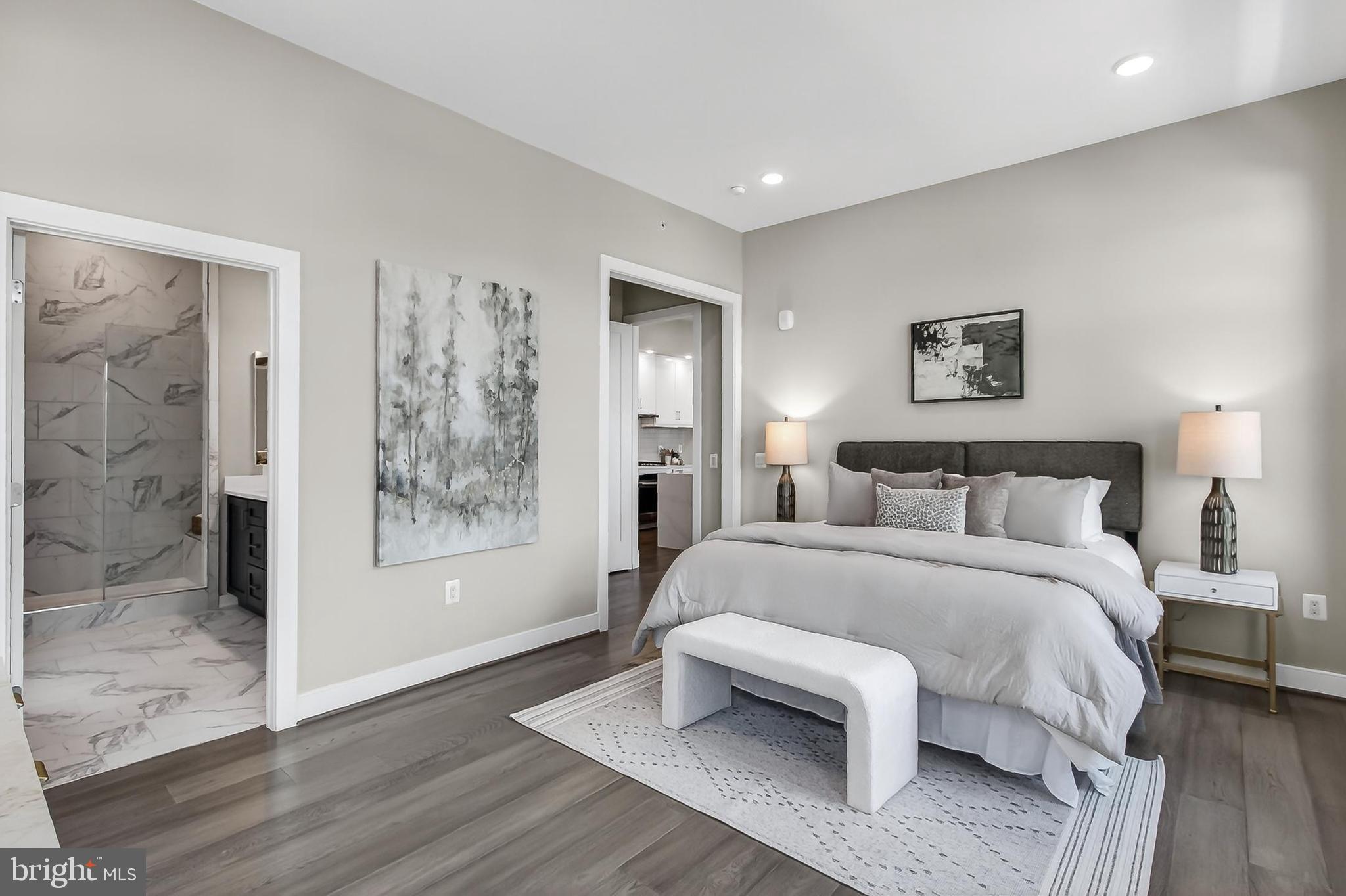 KING STREET STATION CONDO - Residential