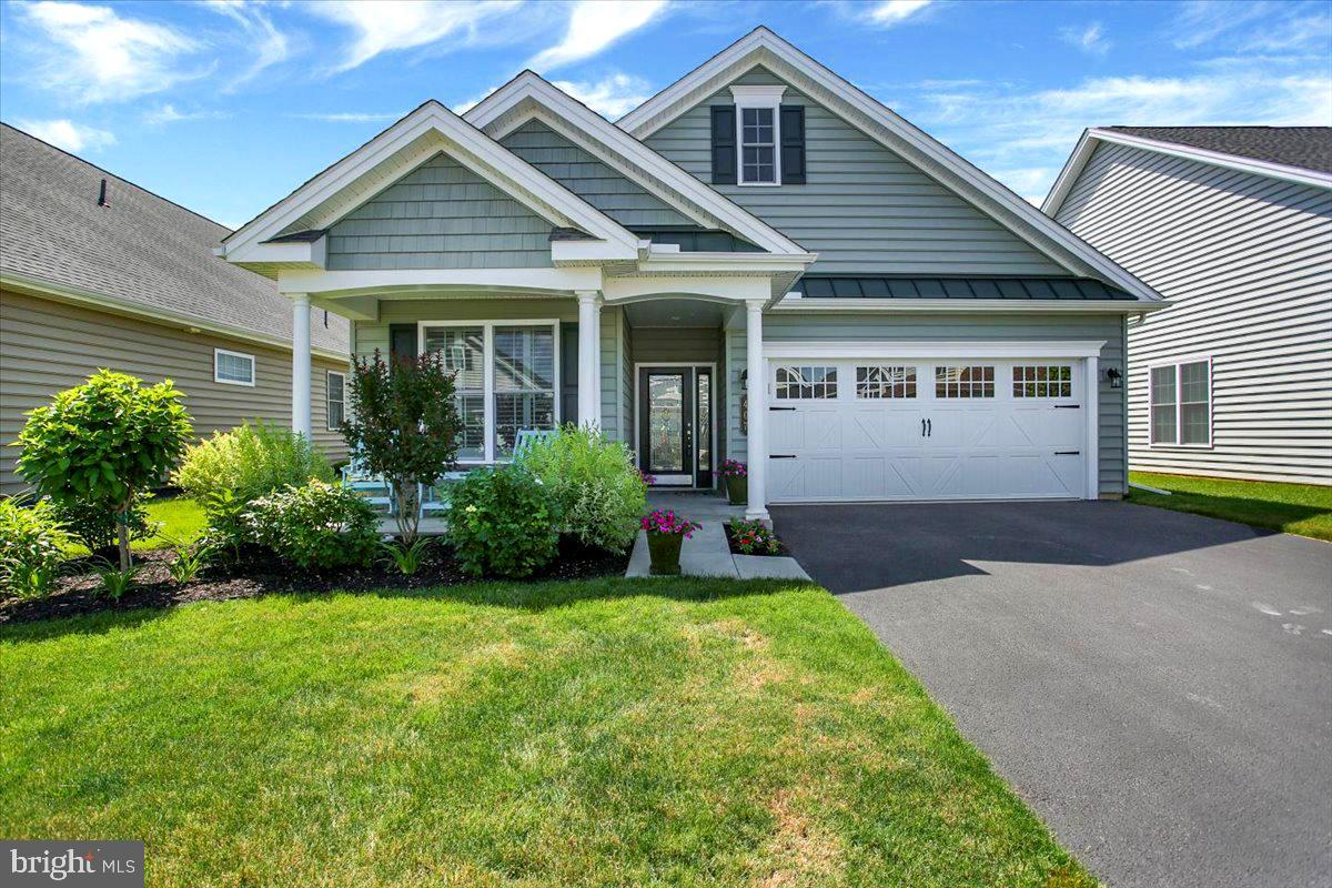 TRADITIONS OF AMERICA AT SILVER SPRING - Residential