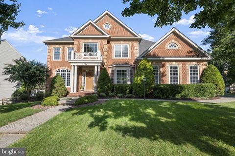 Photo of 204 Lawson Road SE, LEESBURG, VA 20175 (MLS # VALO2115962)