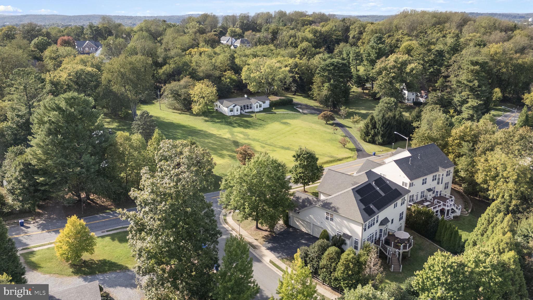 BEAUREGARD OVERLOOK - Residential