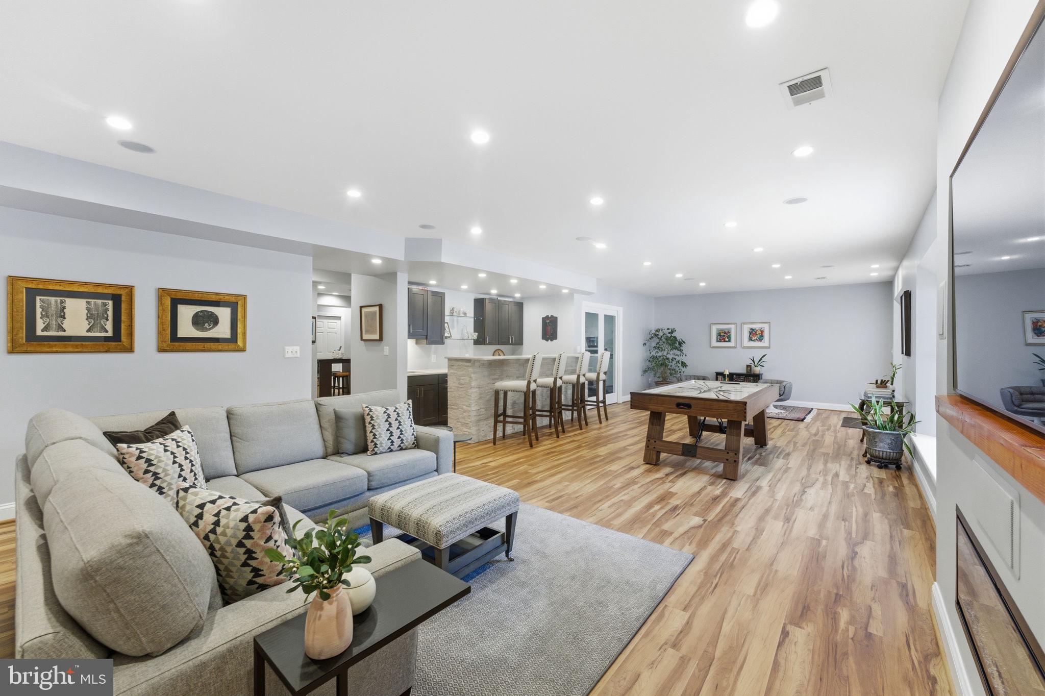 BEAUREGARD OVERLOOK - Residential