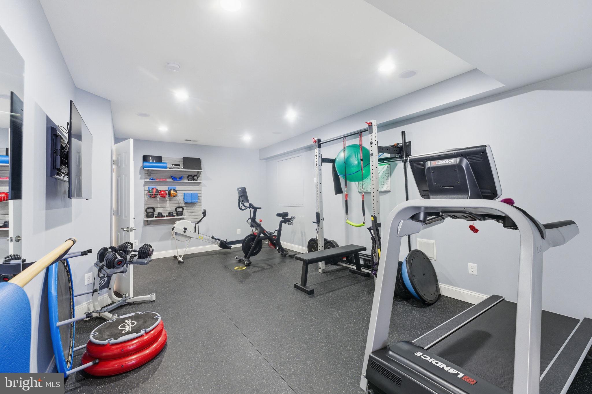 BEAUREGARD OVERLOOK - Residential