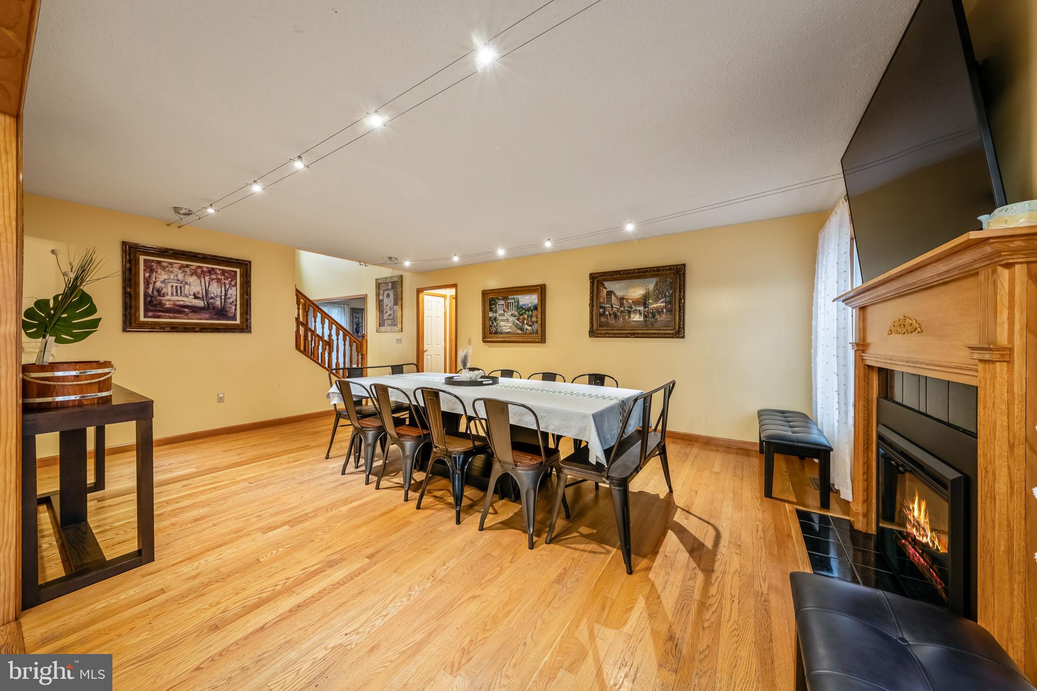 POCONO FARMS EAST - Residential