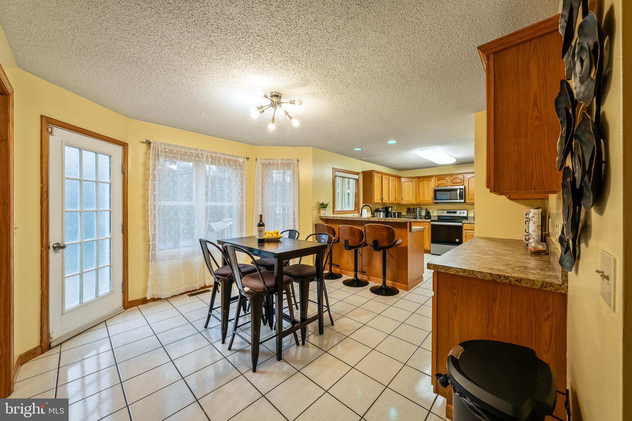 POCONO FARMS EAST - Residential