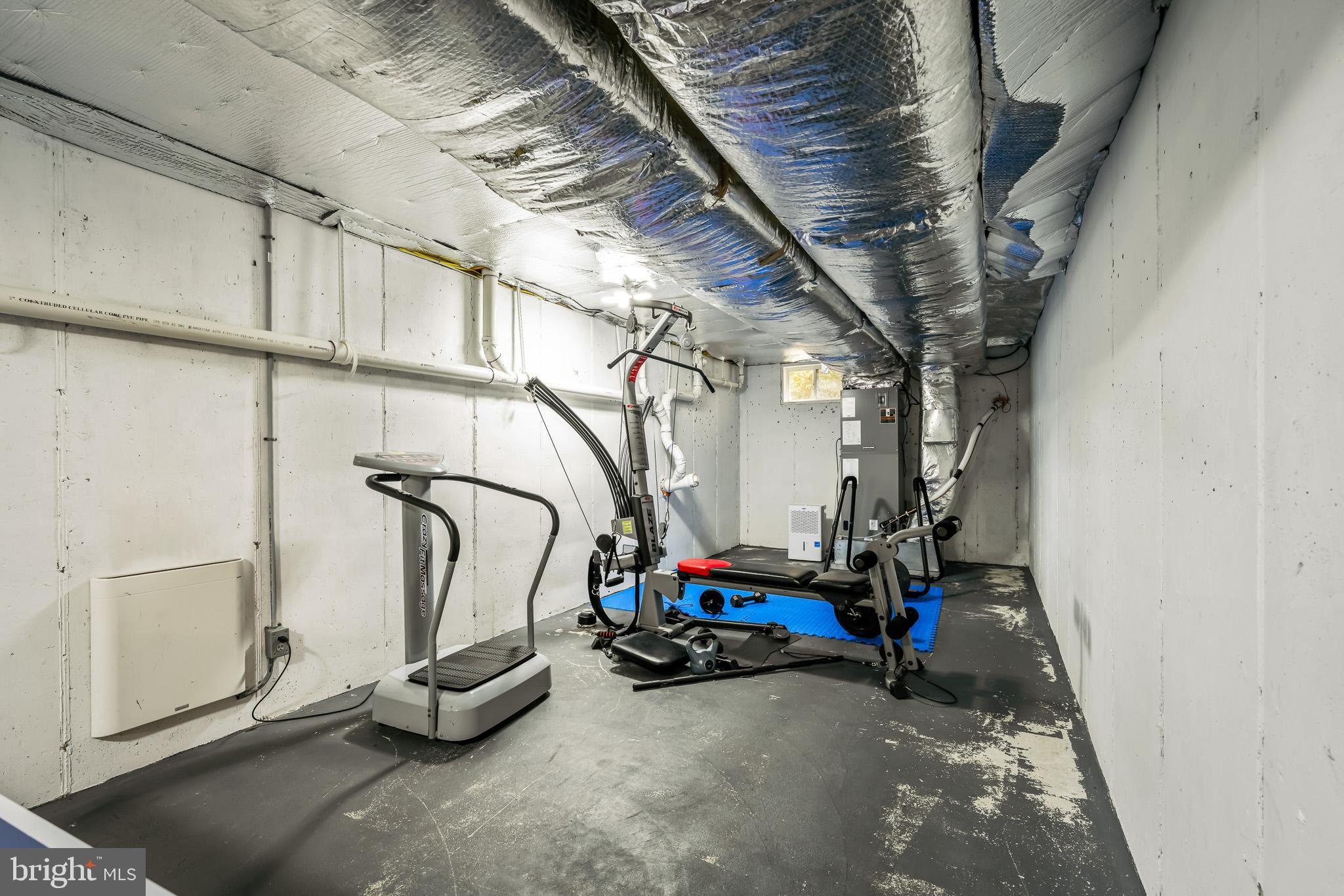 POCONO FARMS EAST - Residential