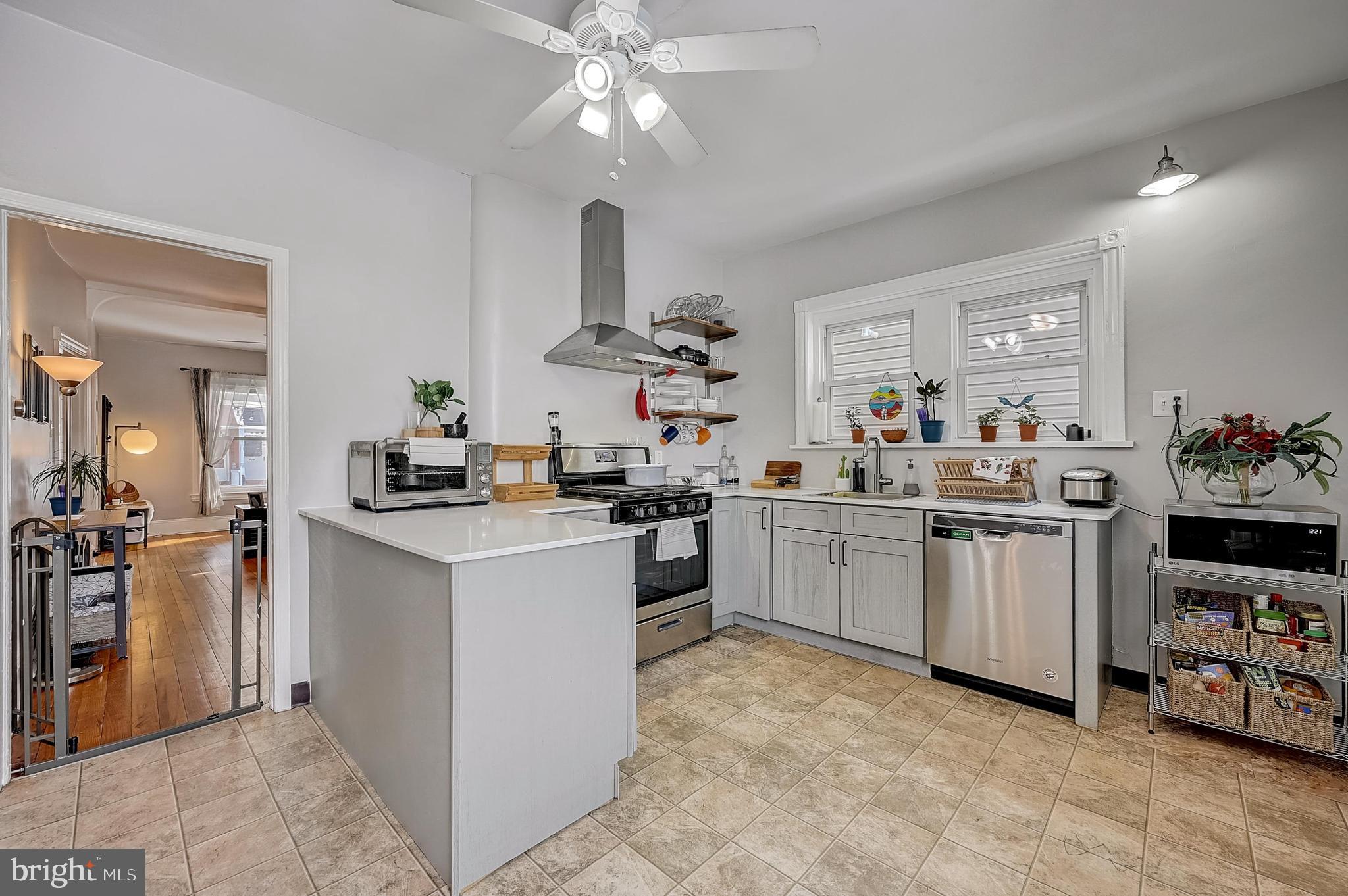 LANSDALE - Residential